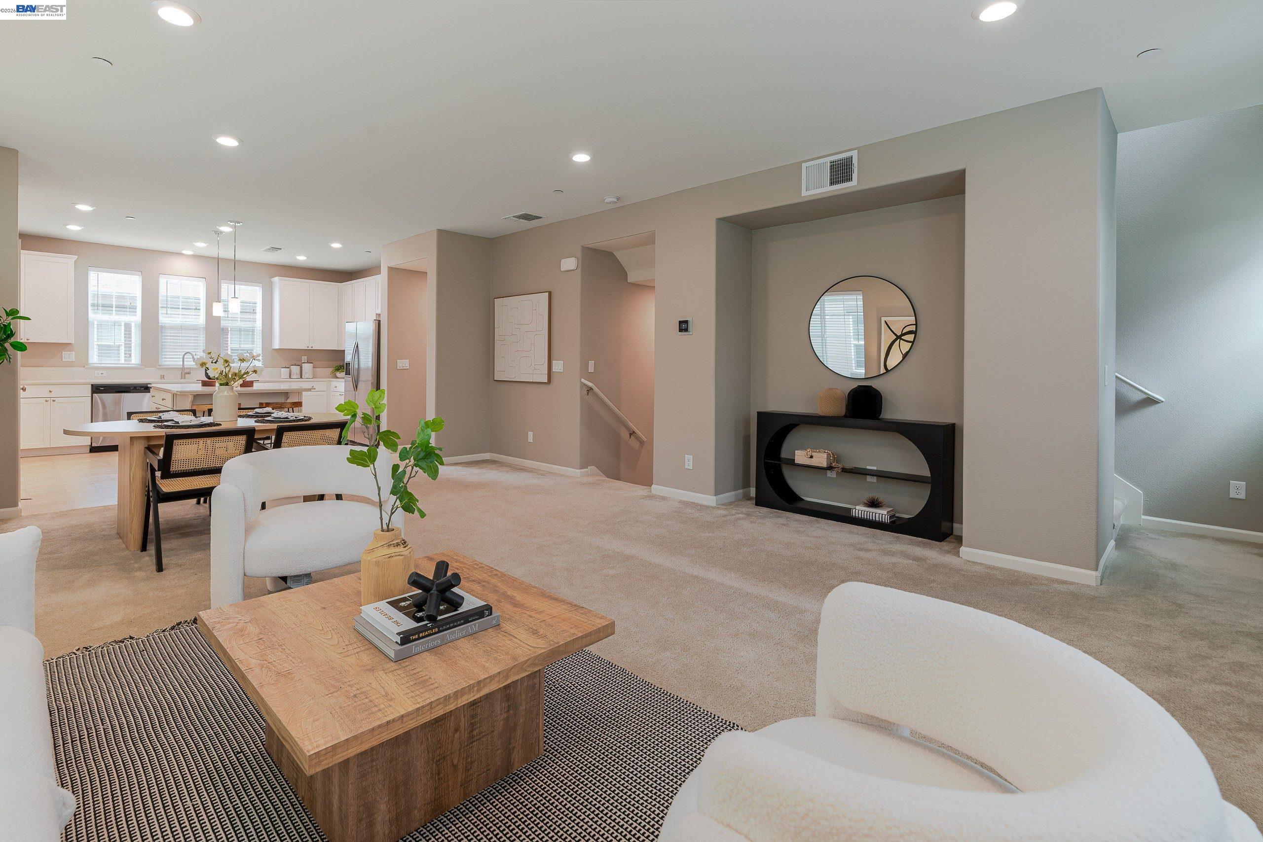 Detail Gallery Image 17 of 44 For 1114 Speros Ct, Hayward,  CA 94544 - 4 Beds | 3/1 Baths