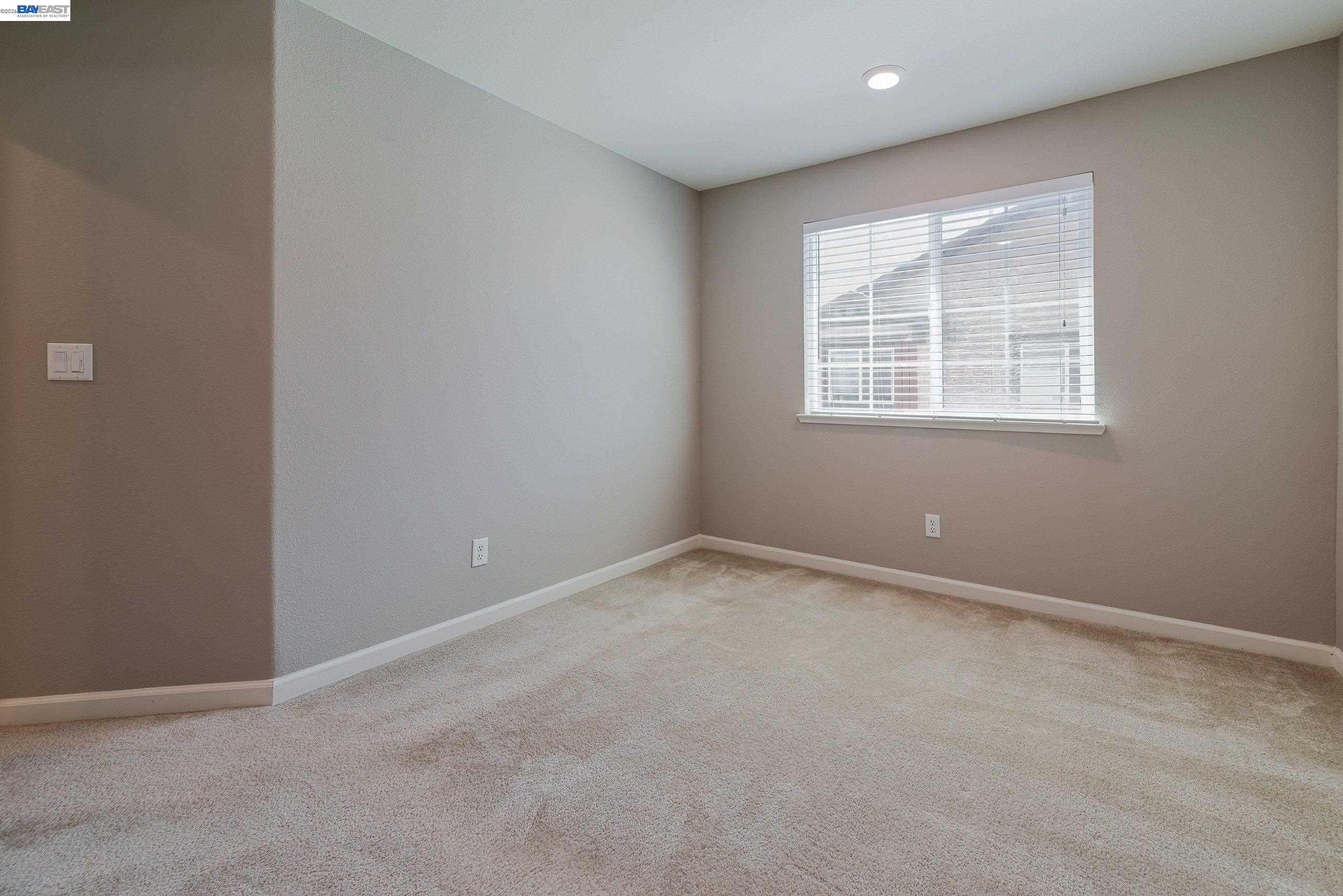 Detail Gallery Image 27 of 44 For 1114 Speros Ct, Hayward,  CA 94544 - 4 Beds | 3/1 Baths