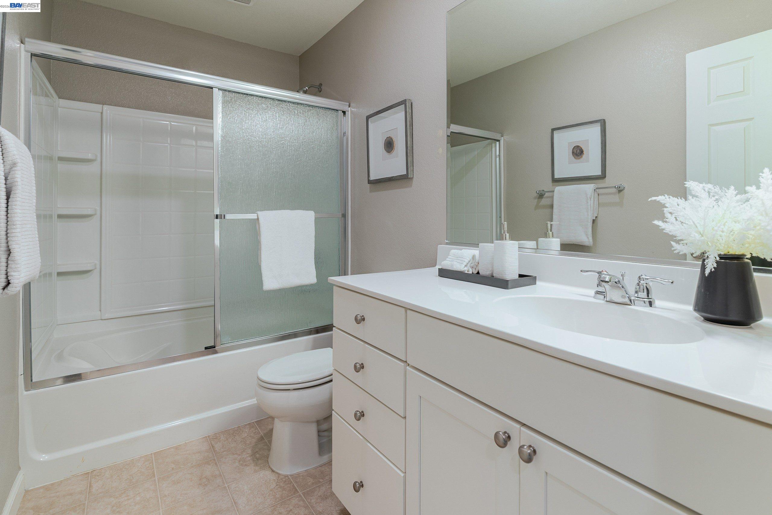 Detail Gallery Image 28 of 44 For 1114 Speros Ct, Hayward,  CA 94544 - 4 Beds | 3/1 Baths