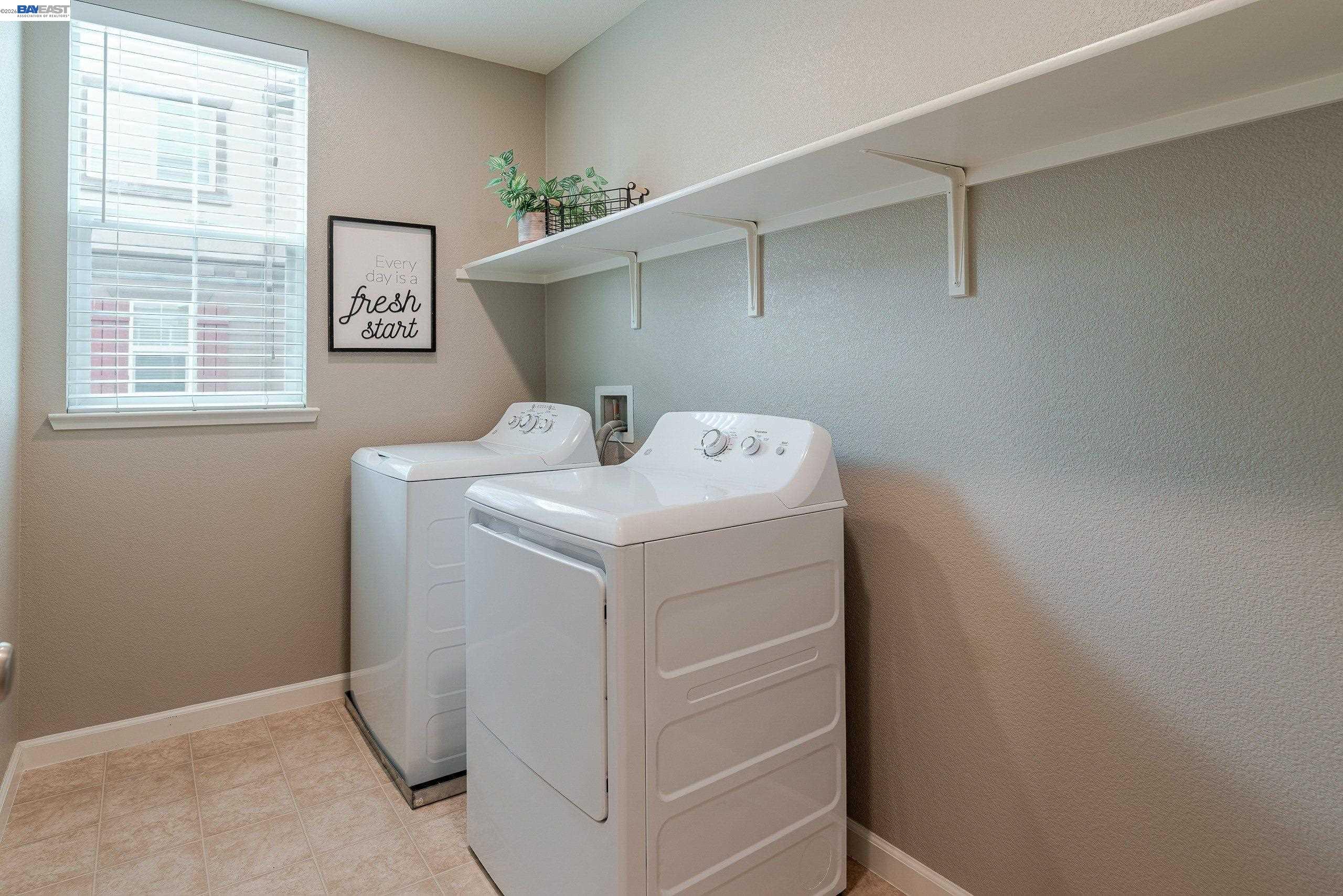Detail Gallery Image 29 of 44 For 1114 Speros Ct, Hayward,  CA 94544 - 4 Beds | 3/1 Baths