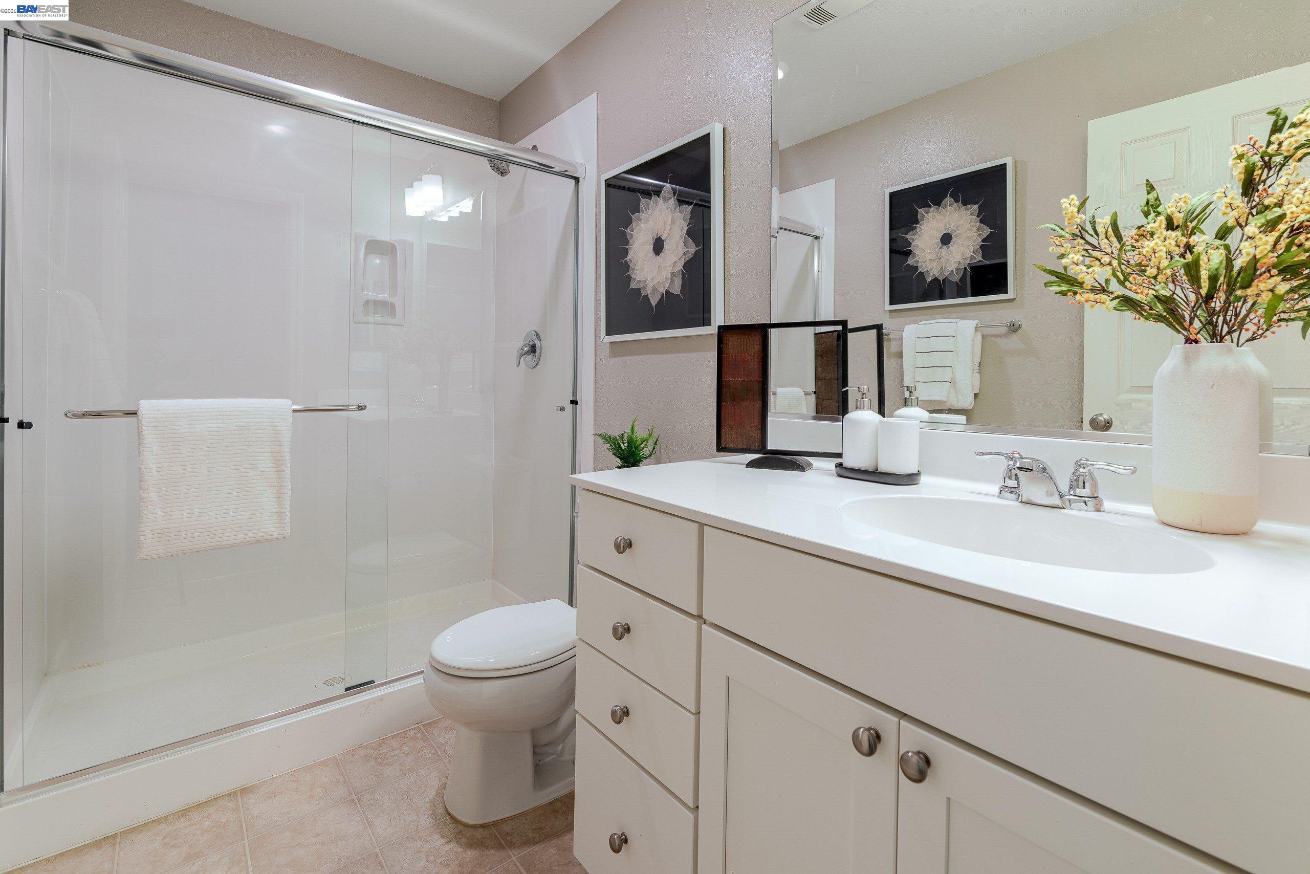 Detail Gallery Image 35 of 44 For 1114 Speros Ct, Hayward,  CA 94544 - 4 Beds | 3/1 Baths