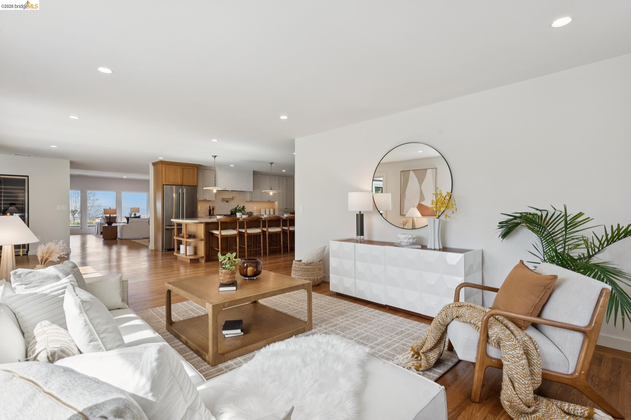 Detail Gallery Image 37 of 76 For 246 Pershing Dr, Oakland,  CA 94611 - 4 Beds | 3 Baths