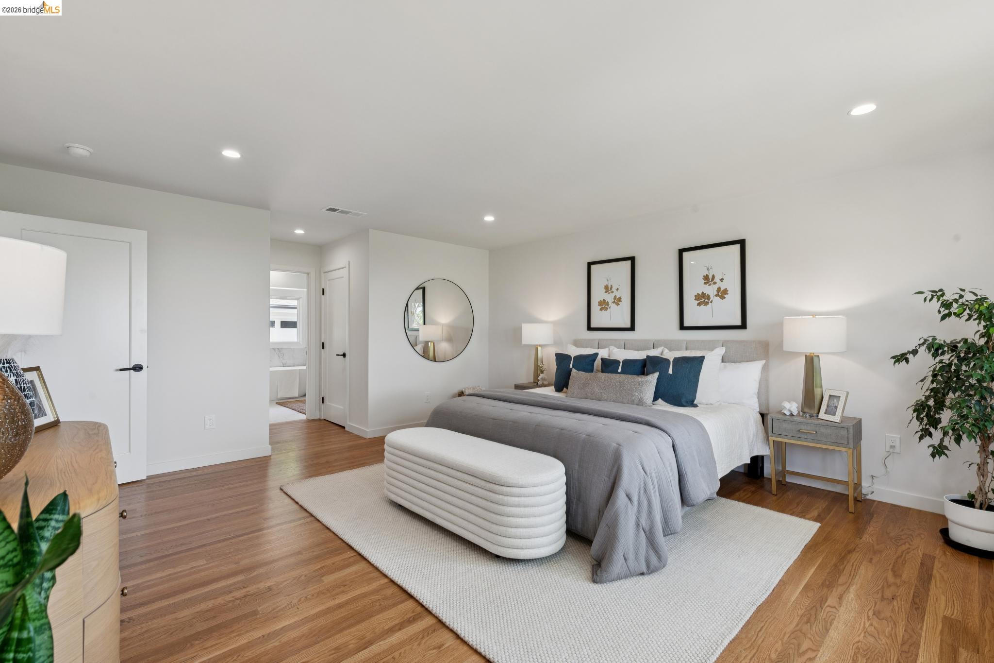 Detail Gallery Image 43 of 76 For 246 Pershing Dr, Oakland,  CA 94611 - 4 Beds | 3 Baths