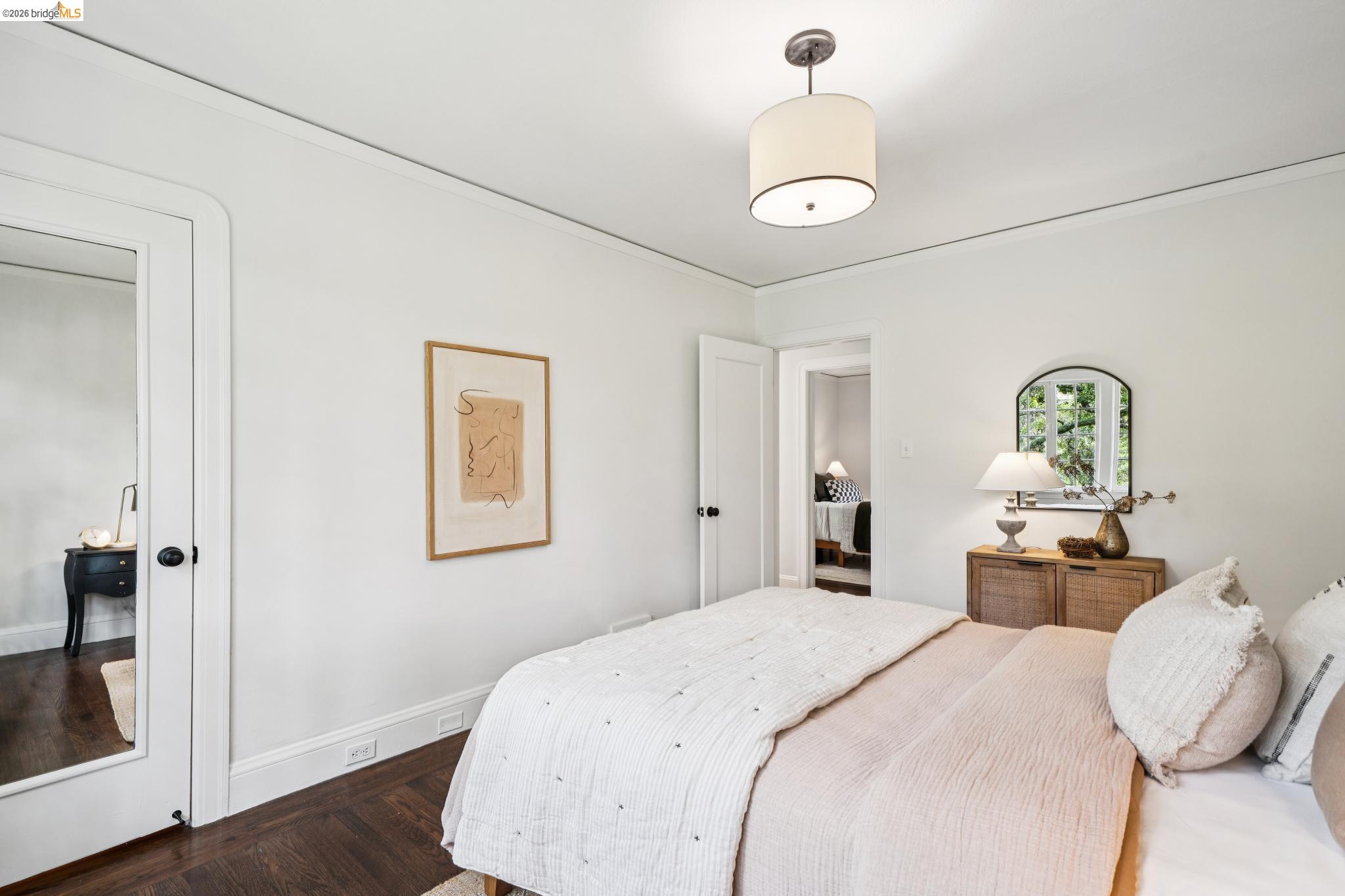 Detail Gallery Image 36 of 61 For 5617 Moraga, Oakland,  CA 94611 - 3 Beds | 2 Baths