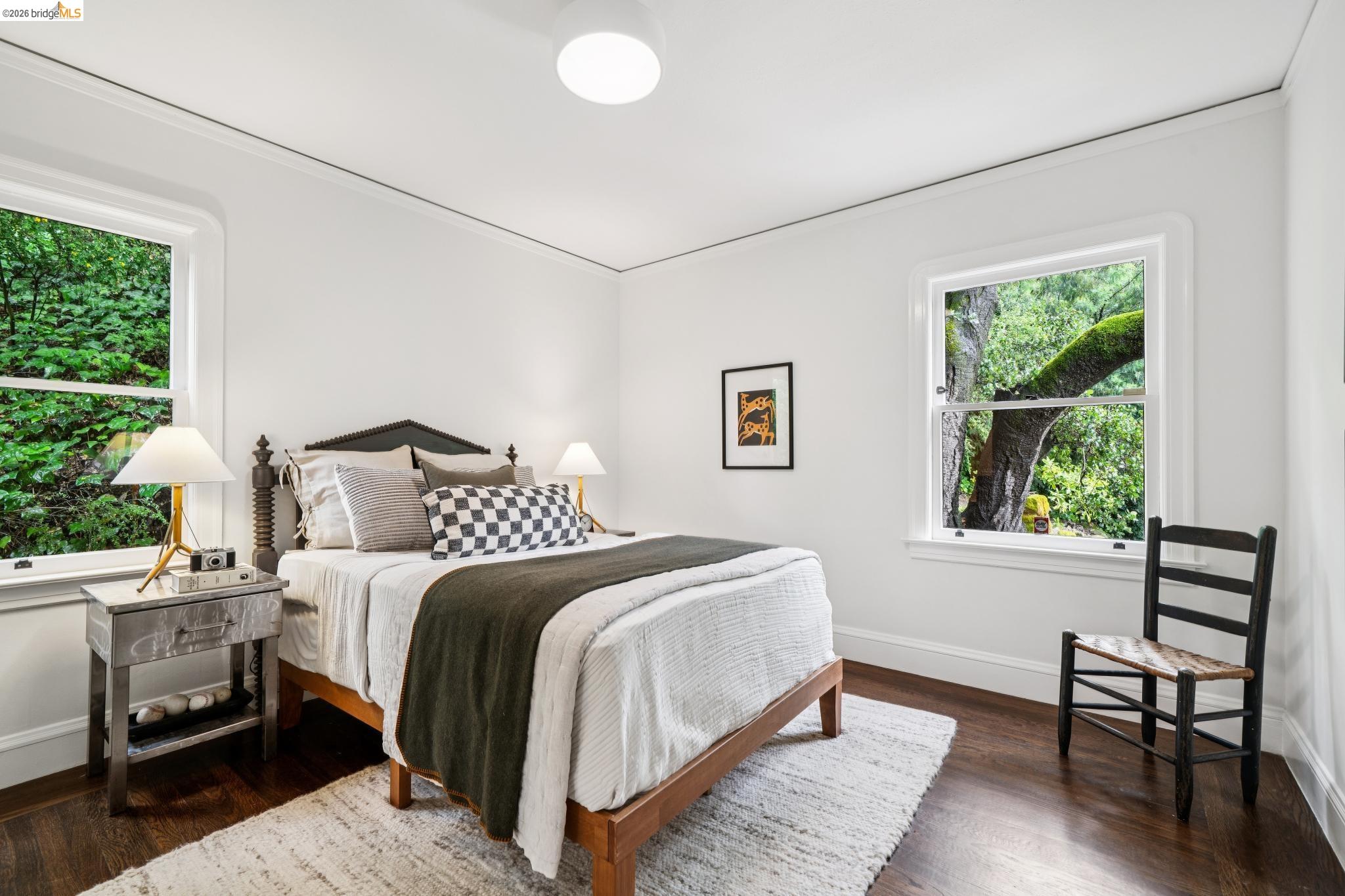 Detail Gallery Image 37 of 61 For 5617 Moraga, Oakland,  CA 94611 - 3 Beds | 2 Baths