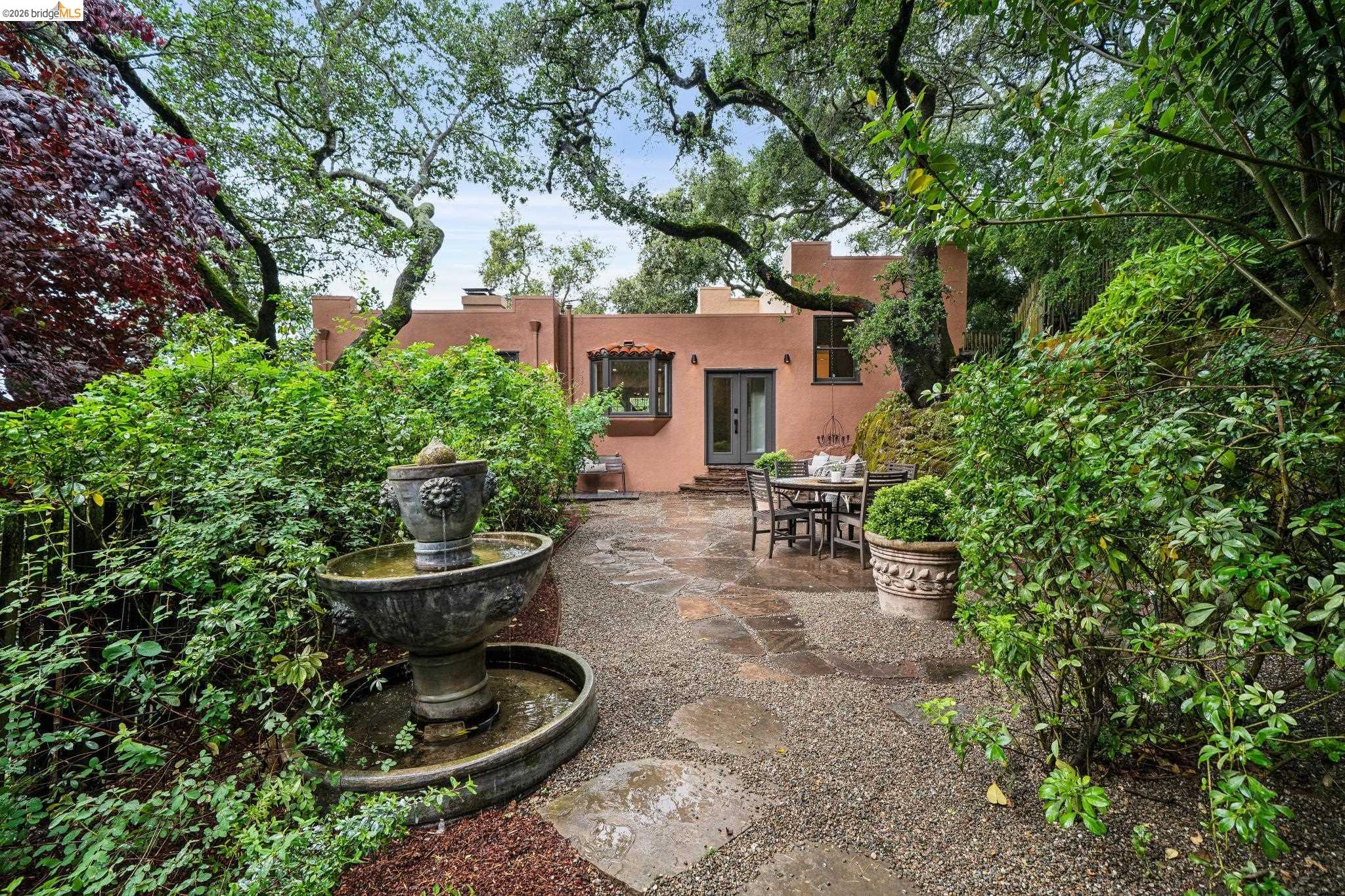 Detail Gallery Image 53 of 61 For 5617 Moraga, Oakland,  CA 94611 - 3 Beds | 2 Baths