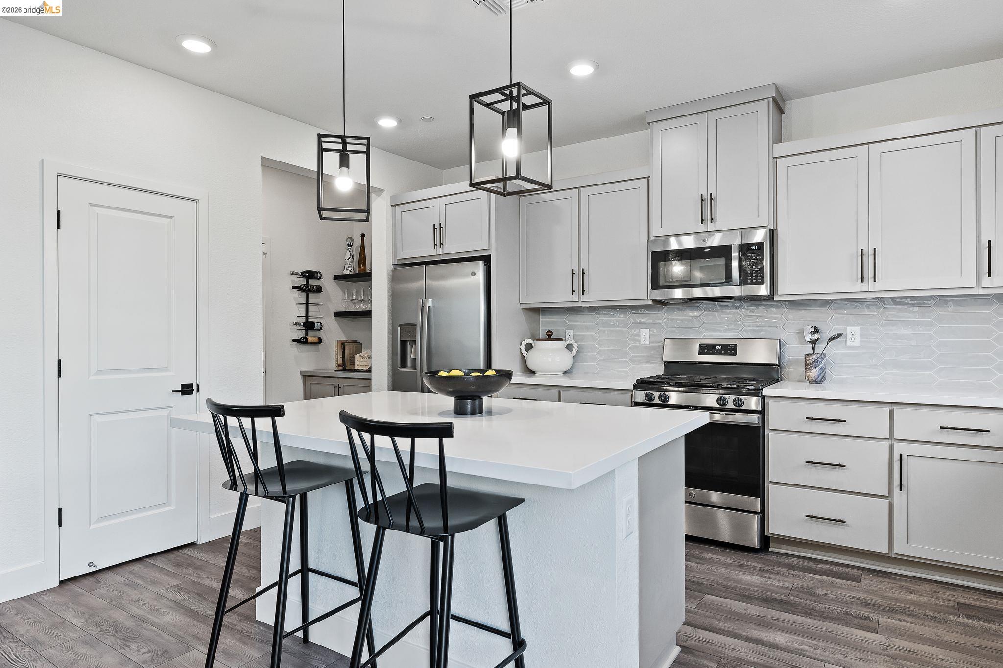 Detail Gallery Image 18 of 90 For 138 Granite Way, Oakley,  CA 94561-6049 - 4 Beds | 3 Baths