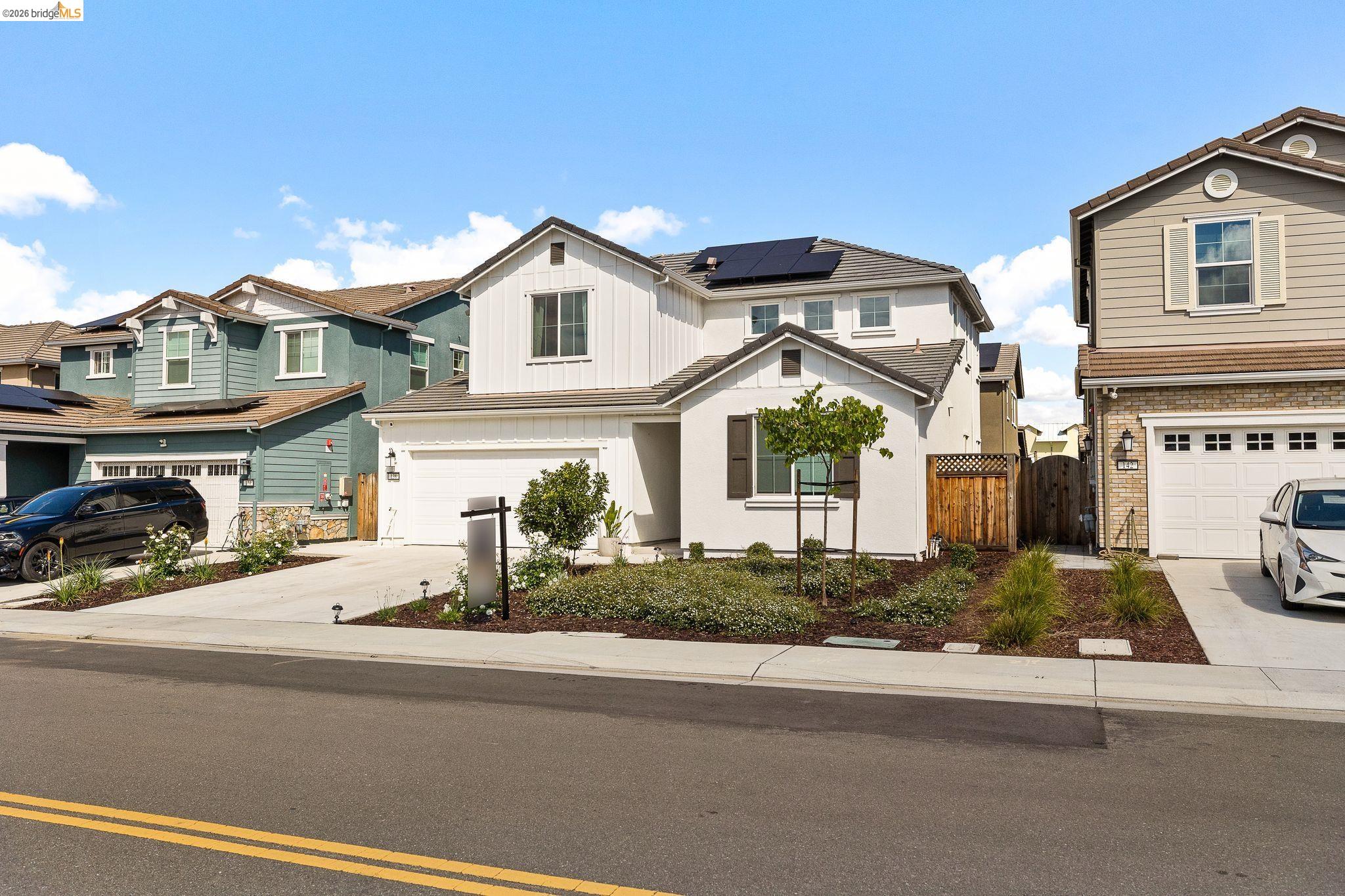 Detail Gallery Image 3 of 90 For 138 Granite Way, Oakley,  CA 94561-6049 - 4 Beds | 3 Baths