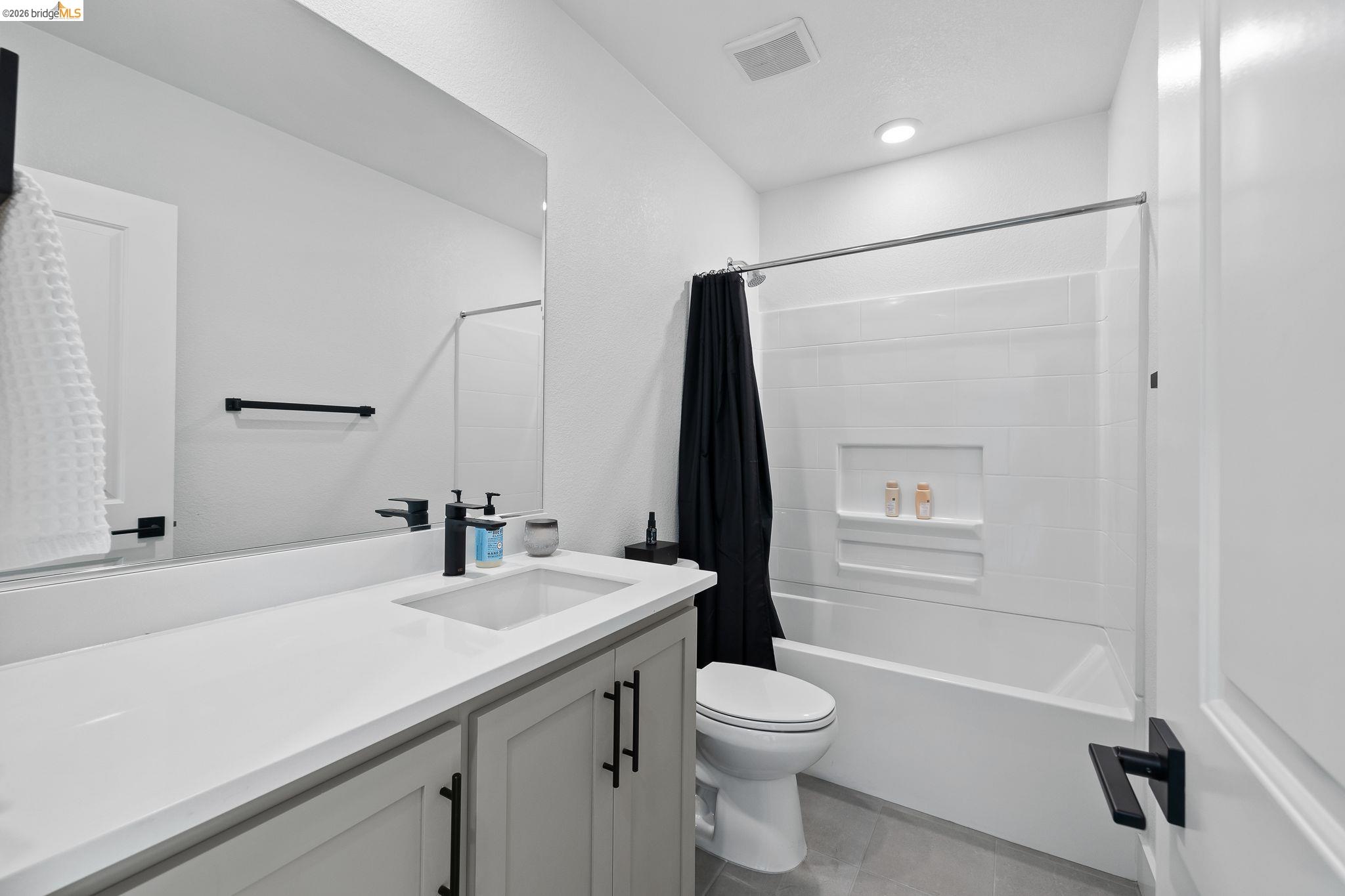 Detail Gallery Image 30 of 90 For 138 Granite Way, Oakley,  CA 94561-6049 - 4 Beds | 3 Baths