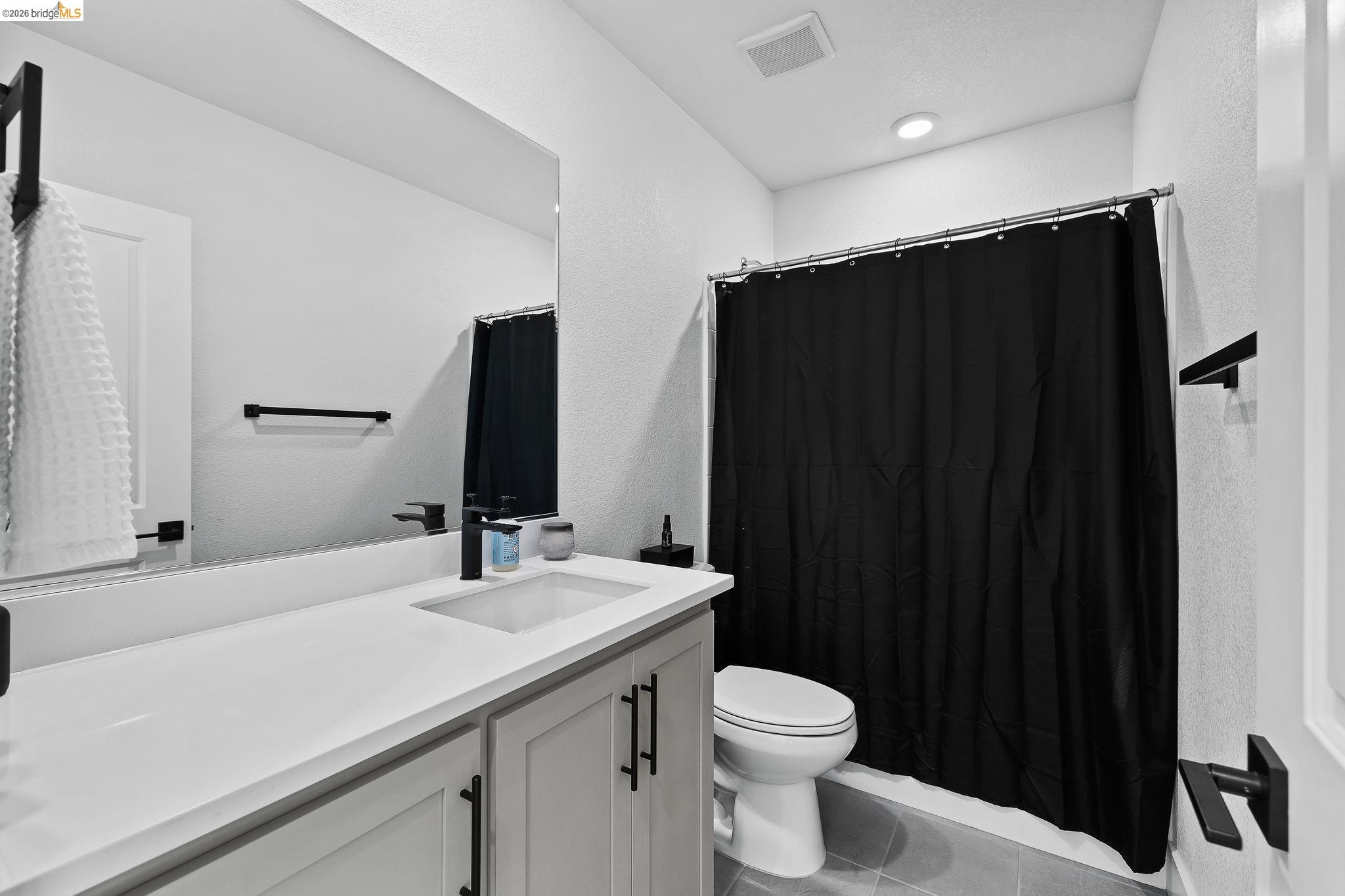 Detail Gallery Image 31 of 90 For 138 Granite Way, Oakley,  CA 94561-6049 - 4 Beds | 3 Baths