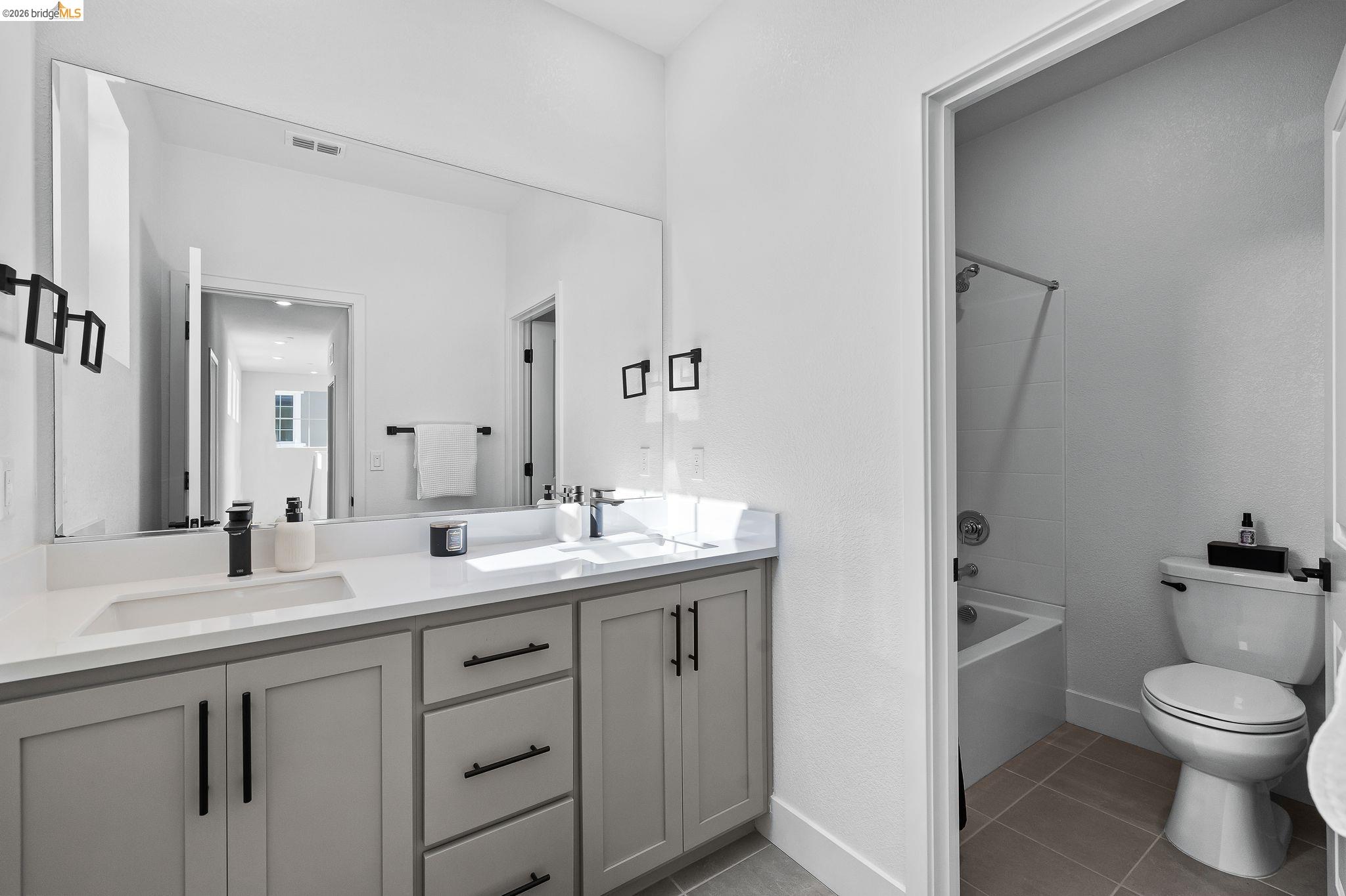 Detail Gallery Image 64 of 90 For 138 Granite Way, Oakley,  CA 94561-6049 - 4 Beds | 3 Baths