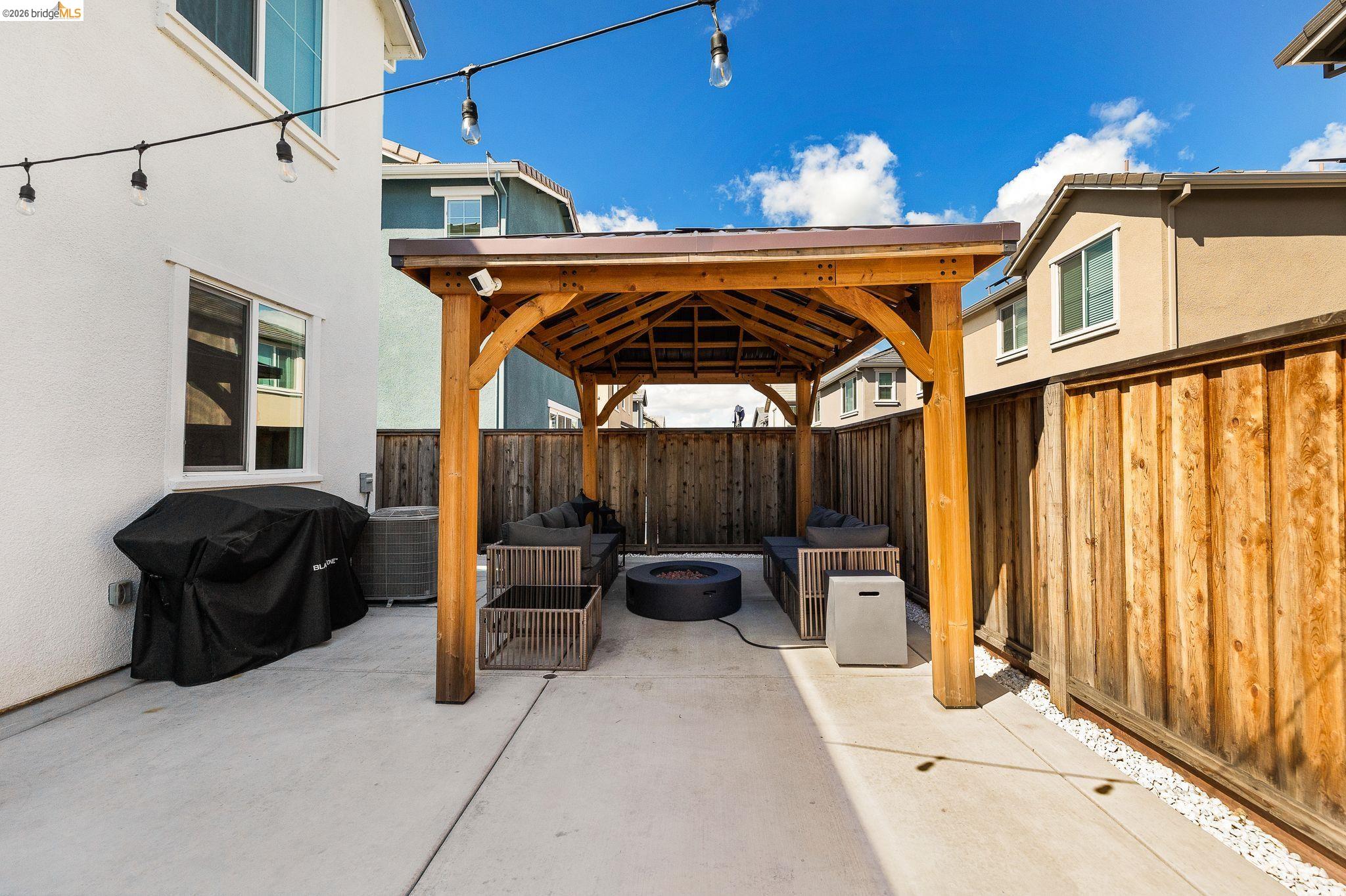 Detail Gallery Image 73 of 90 For 138 Granite Way, Oakley,  CA 94561-6049 - 4 Beds | 3 Baths