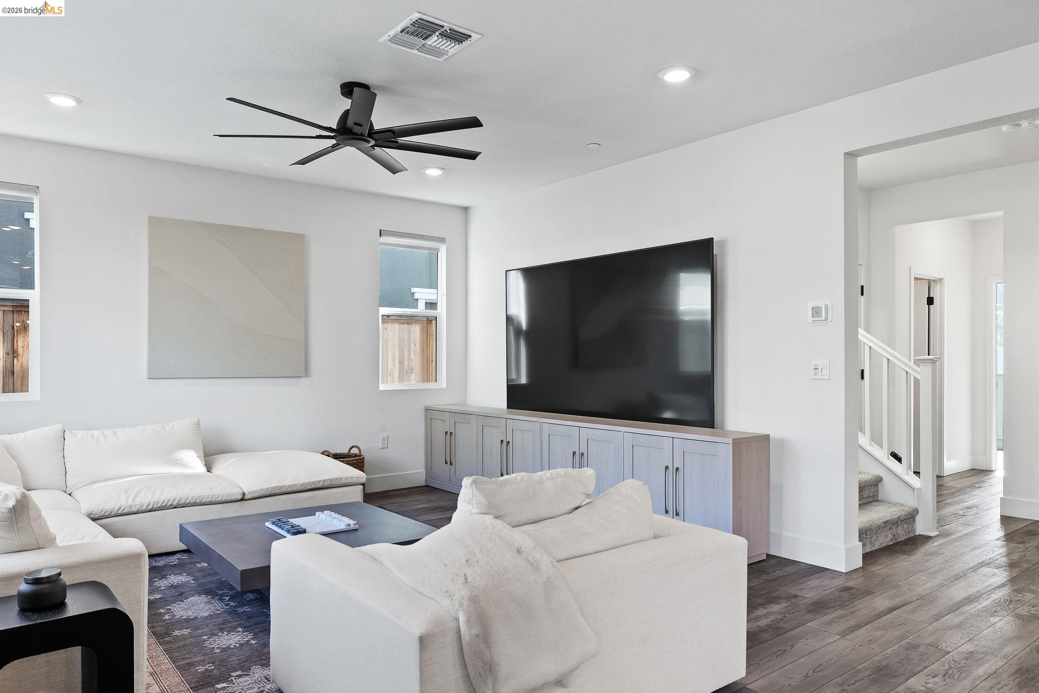 Detail Gallery Image 10 of 90 For 138 Granite Way, Oakley,  CA 94561-6049 - 4 Beds | 3 Baths