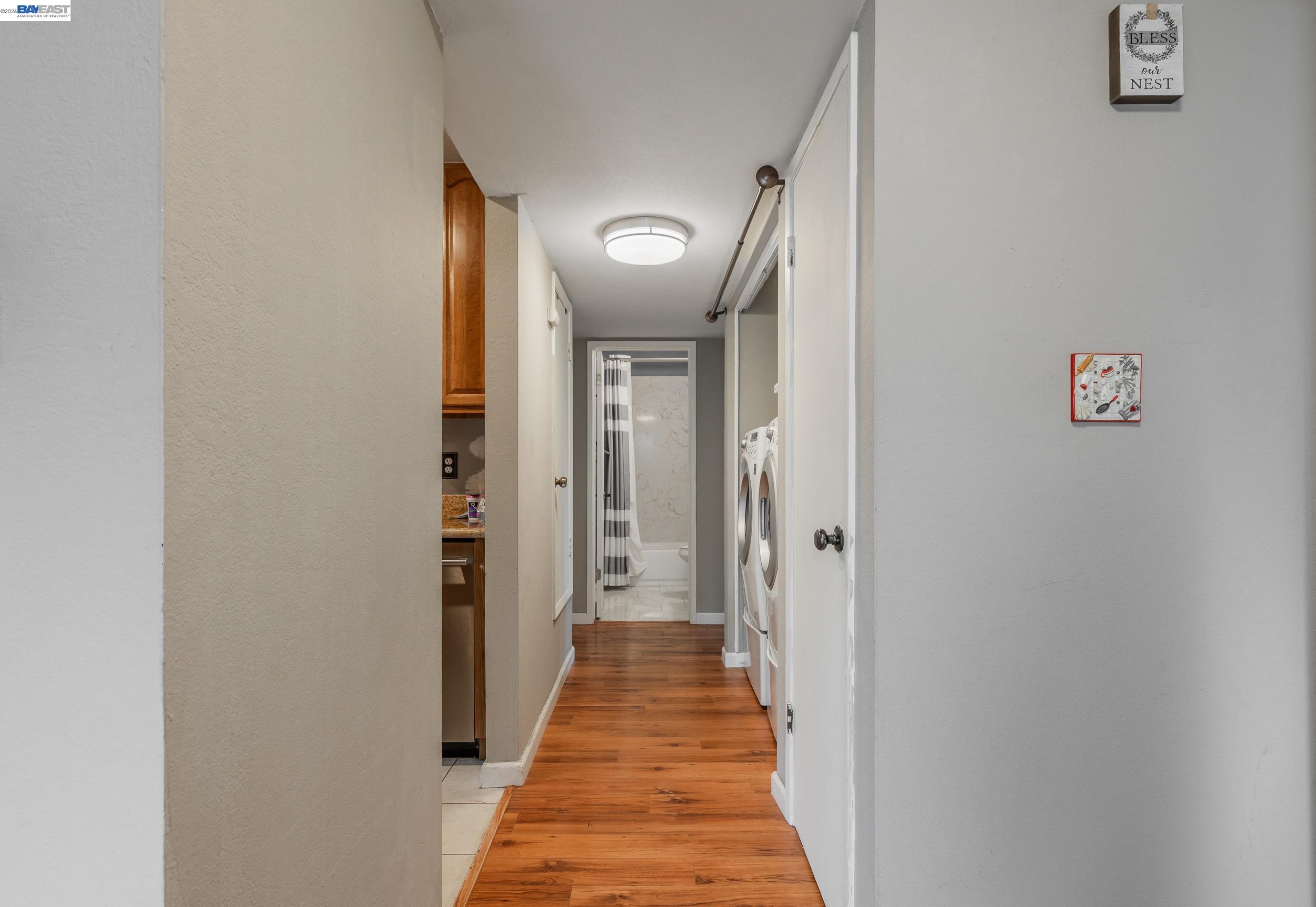 Photo #16: 41131183 Listing: Photo #16