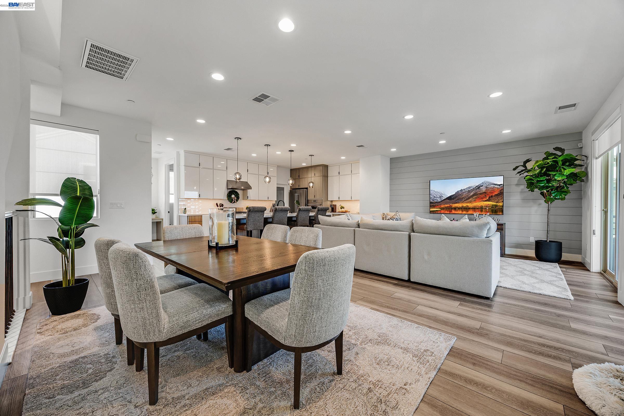 5977 Ruby Pl, Dublin, CA, 94568