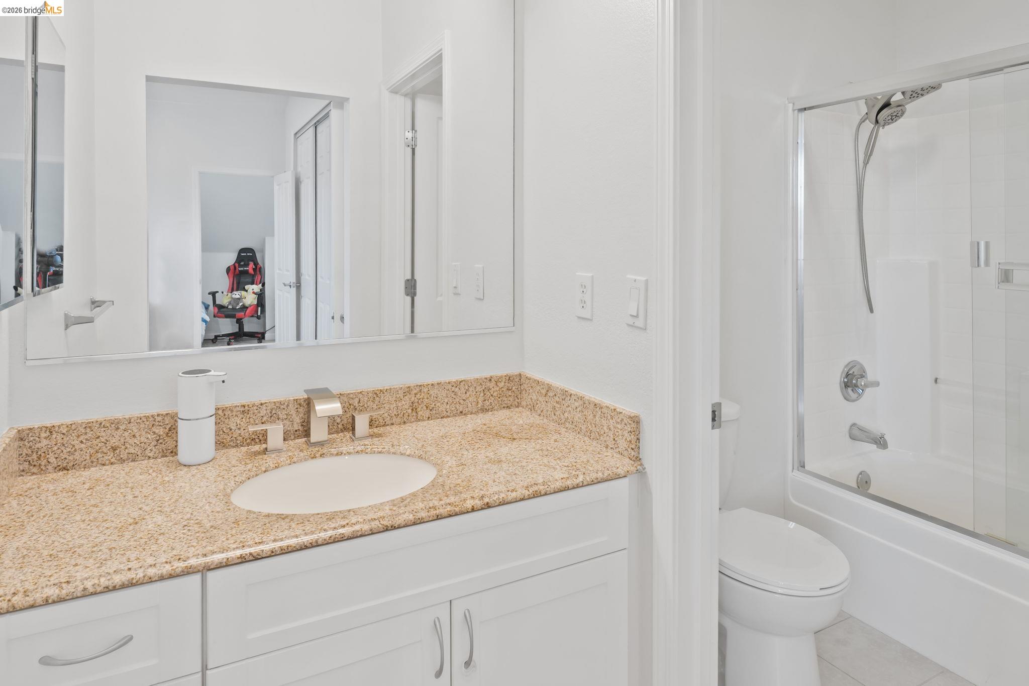 Detail Gallery Image 28 of 43 For 742 Cottage Ct, Mountain View,  CA 94043-2635 - 2 Beds | 2 Baths