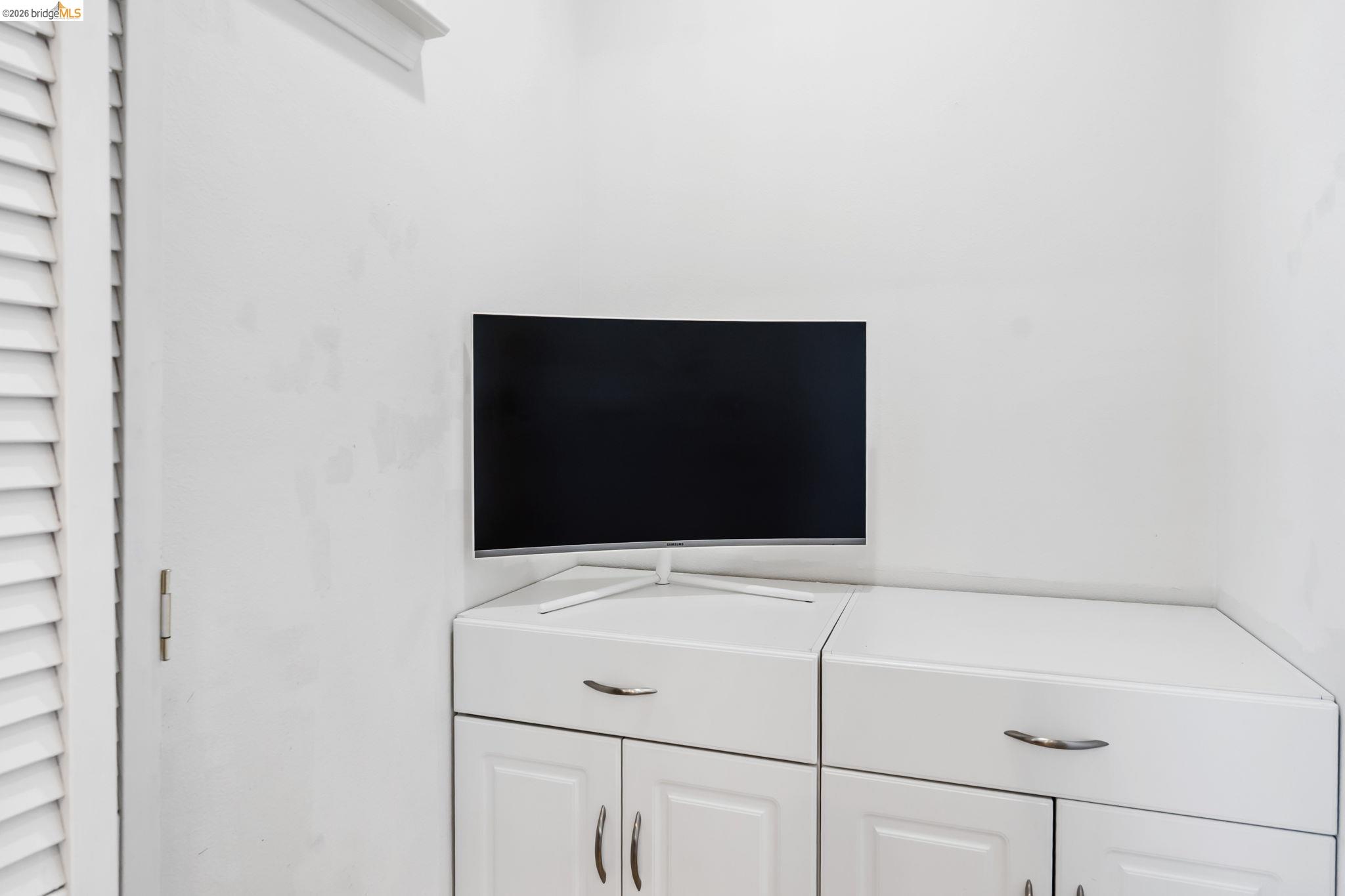 Detail Gallery Image 31 of 43 For 742 Cottage Ct, Mountain View,  CA 94043-2635 - 2 Beds | 2 Baths