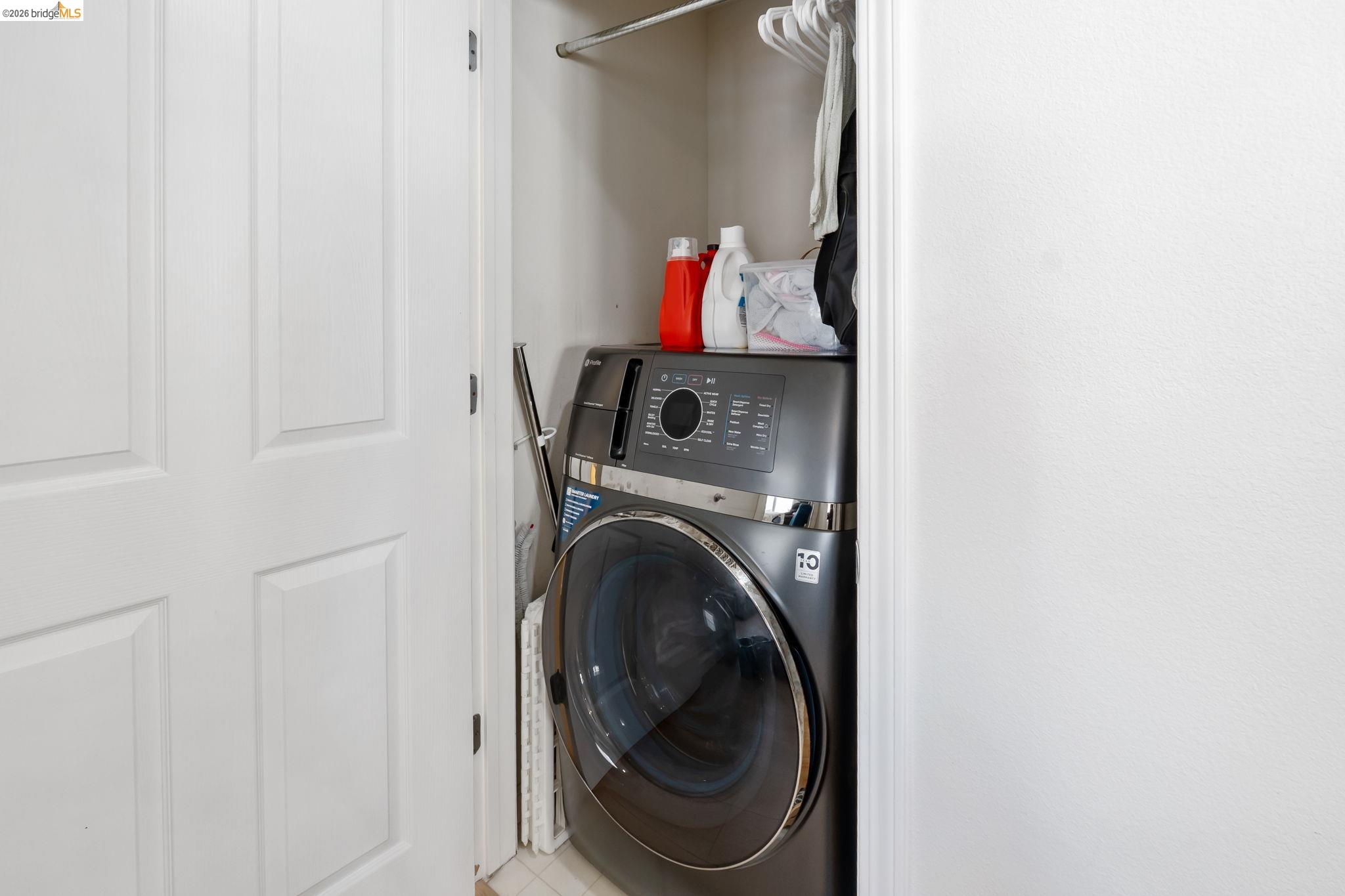 Detail Gallery Image 34 of 43 For 742 Cottage Ct, Mountain View,  CA 94043-2635 - 2 Beds | 2 Baths