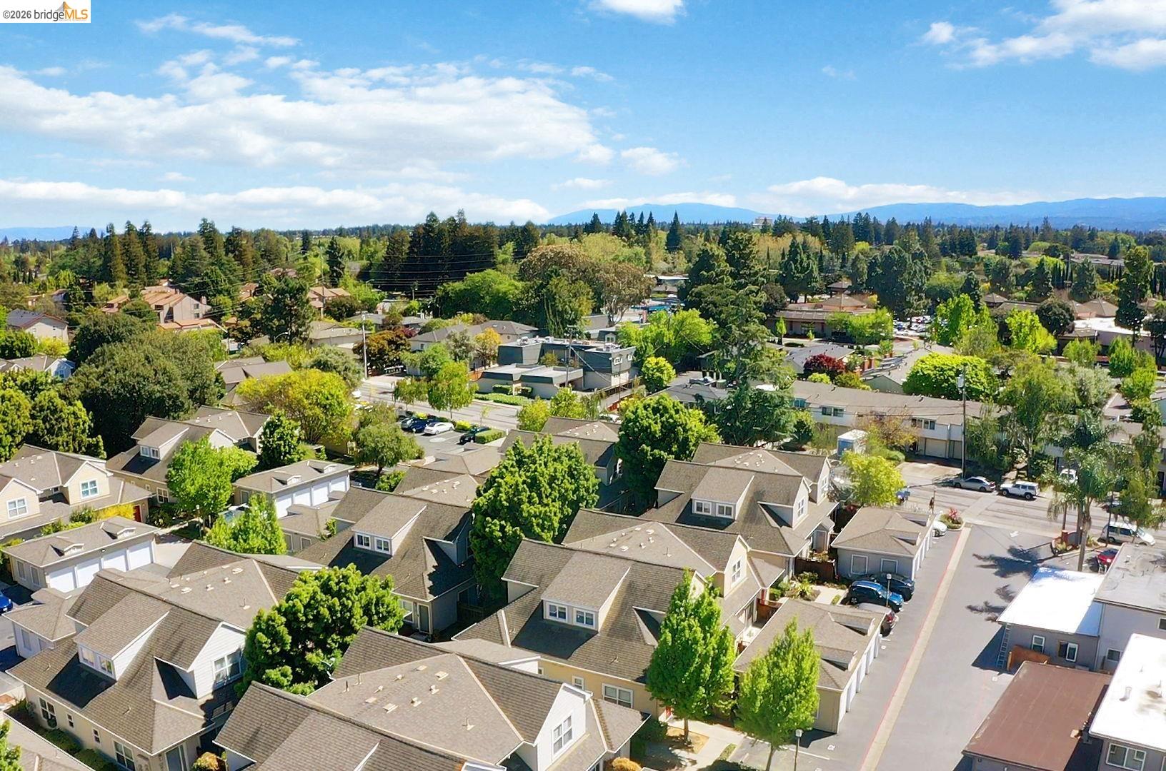 Detail Gallery Image 40 of 43 For 742 Cottage Ct, Mountain View,  CA 94043-2635 - 2 Beds | 2 Baths