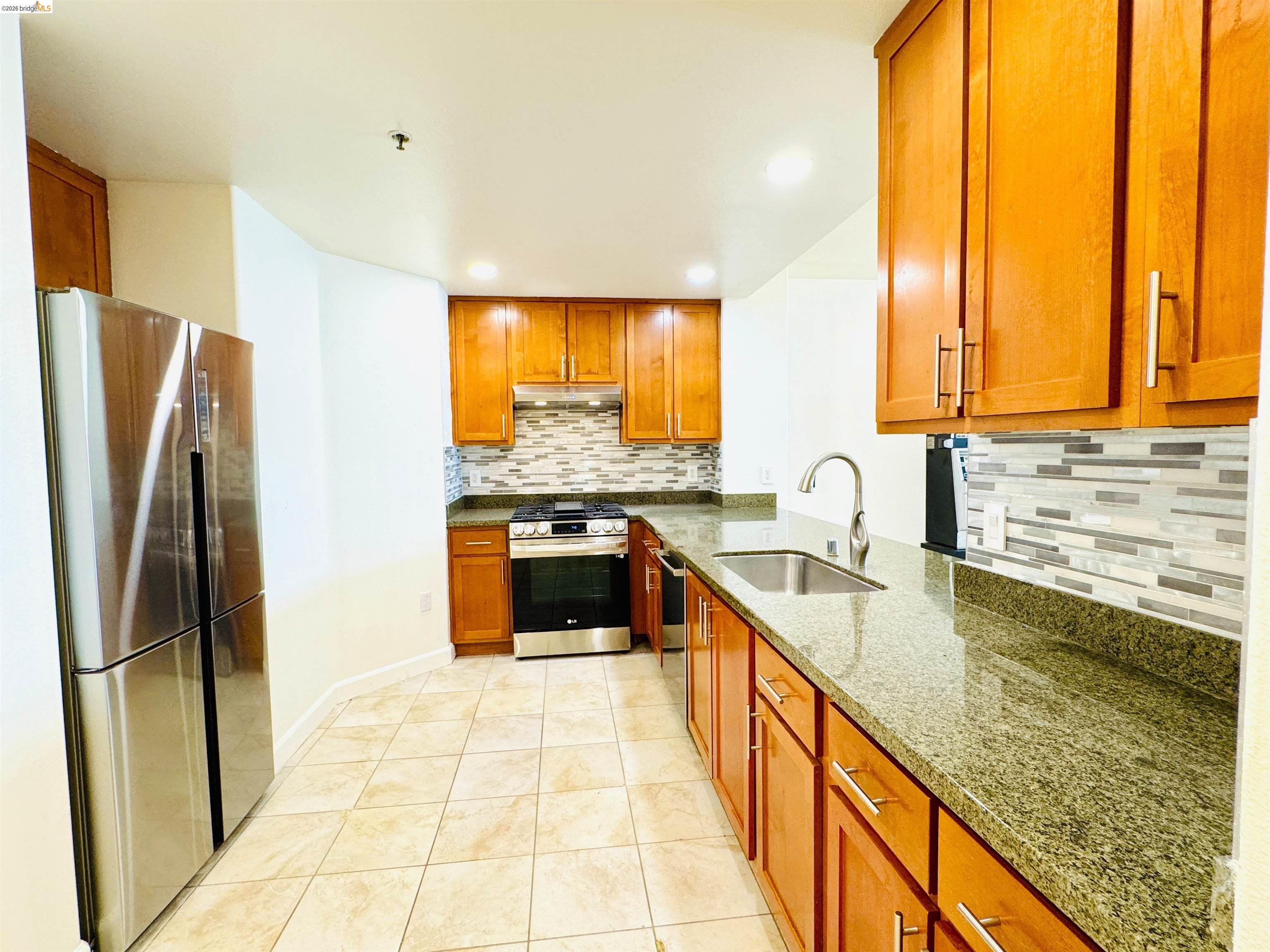 Photo #11: 41131189 Listing: Photo #11