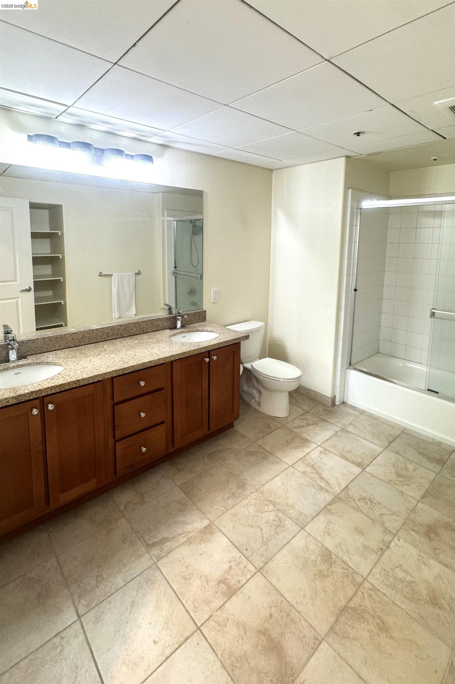 Detail Gallery Image 13 of 15 For 423 7th St #303,  Oakland,  CA 94607 - 2 Beds | 1 Baths