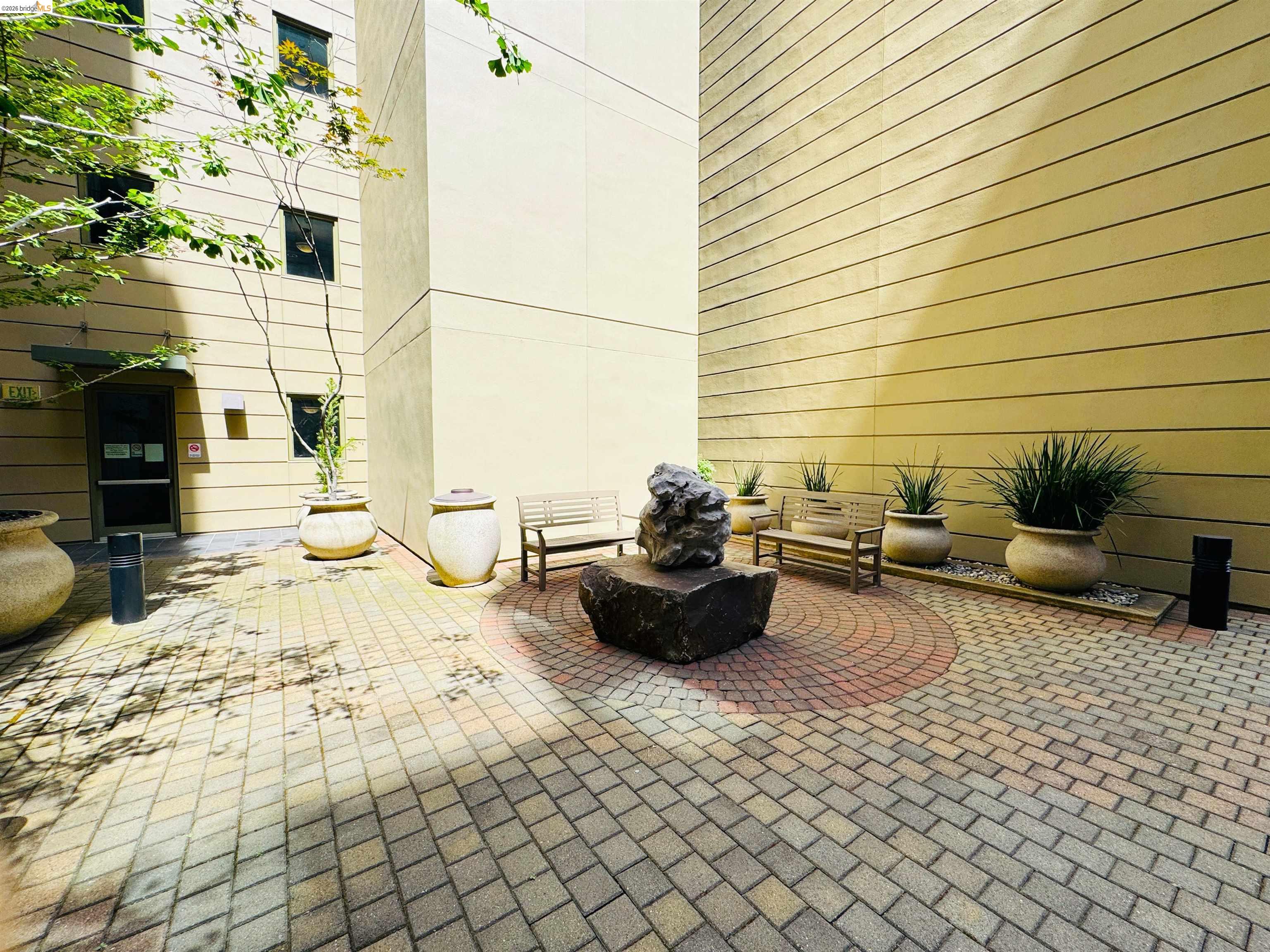 Photo #6: 41131189 Listing: Photo #6
