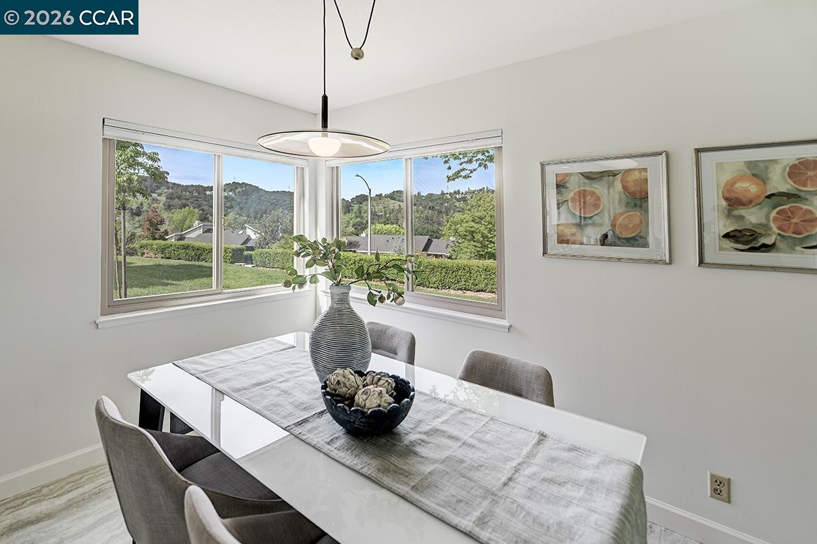 Photo #3: 41131194 Listing: Photo #3