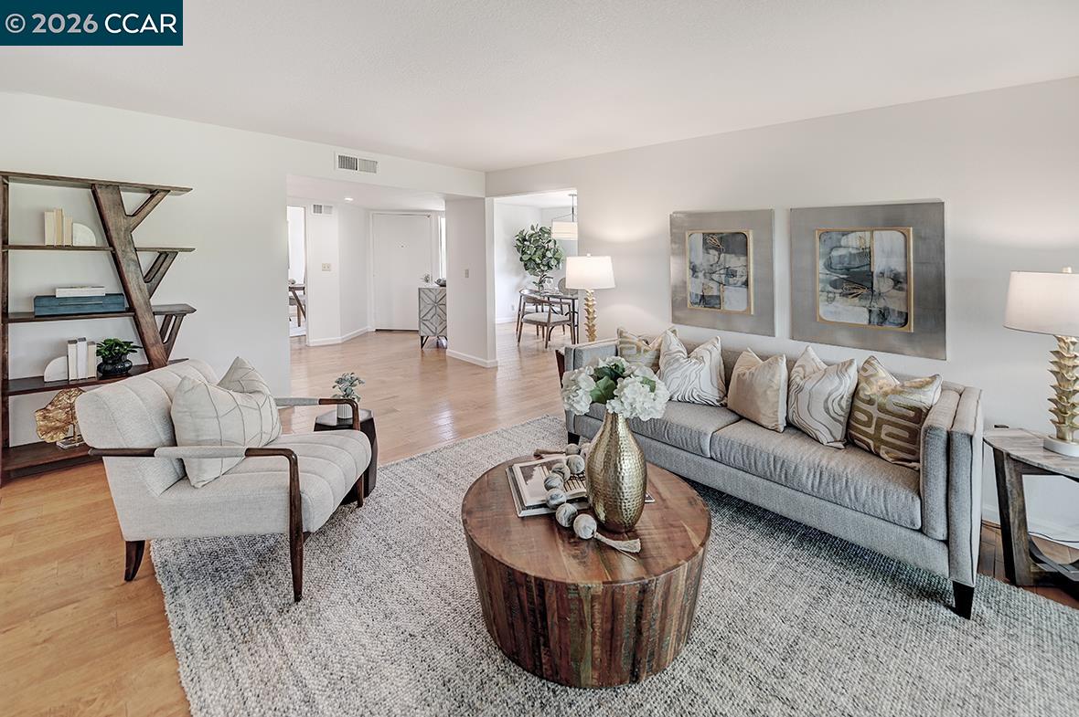 Photo #23: 41131194 Listing: Photo #23