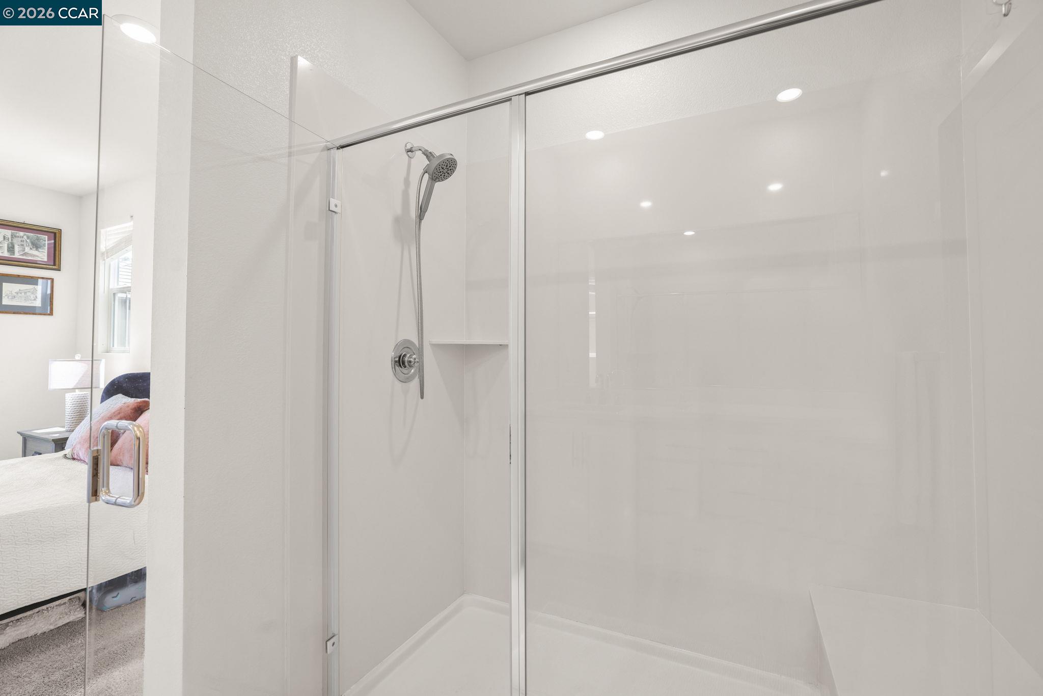 Detail Gallery Image 18 of 31 For 122 Granite Way, Oakley,  CA 94561 - 3 Beds | 2/1 Baths