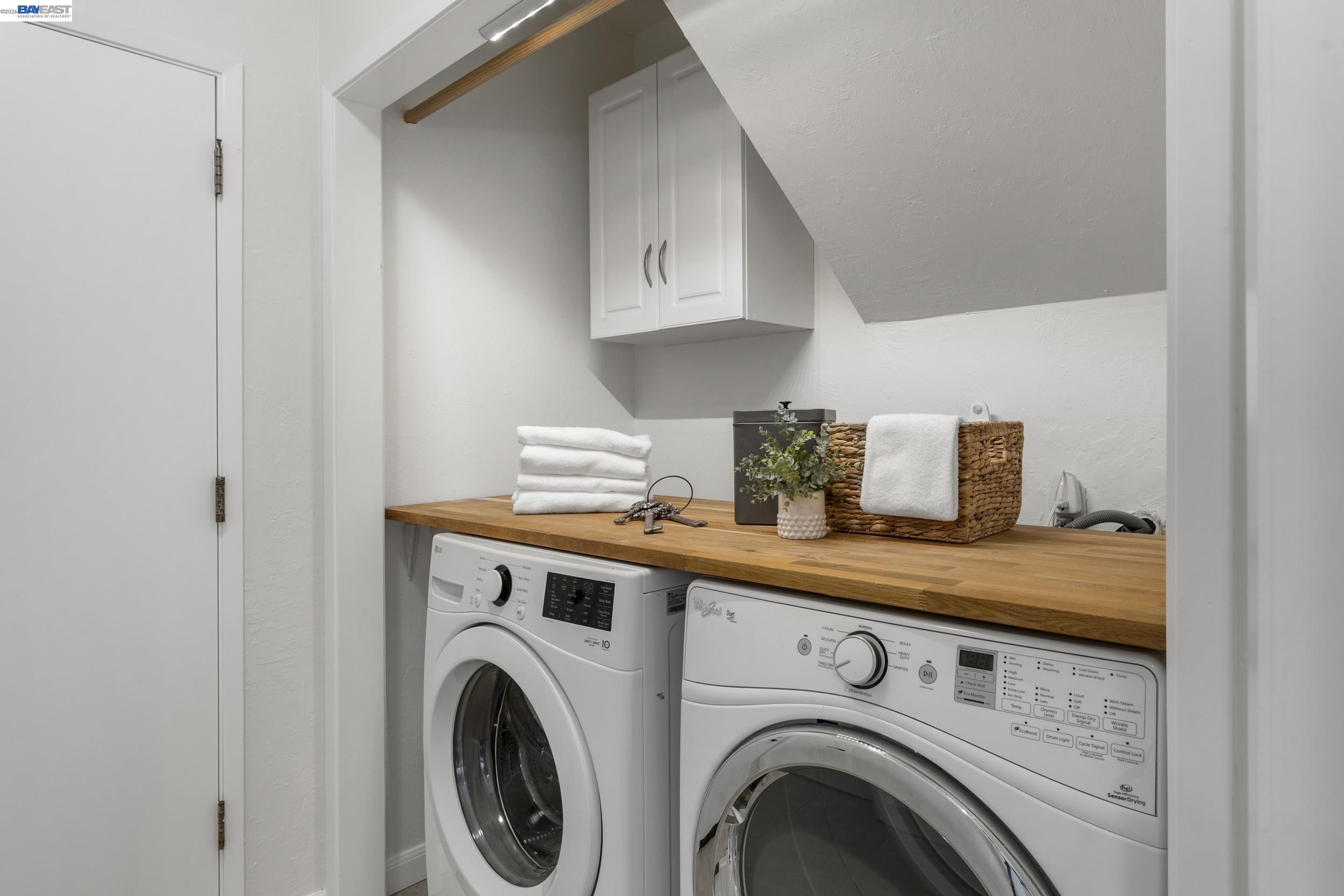 Detail Gallery Image 17 of 34 For 1144 Harvest Rd, Pleasanton,  CA 94566 - 5 Beds | 2/1 Baths