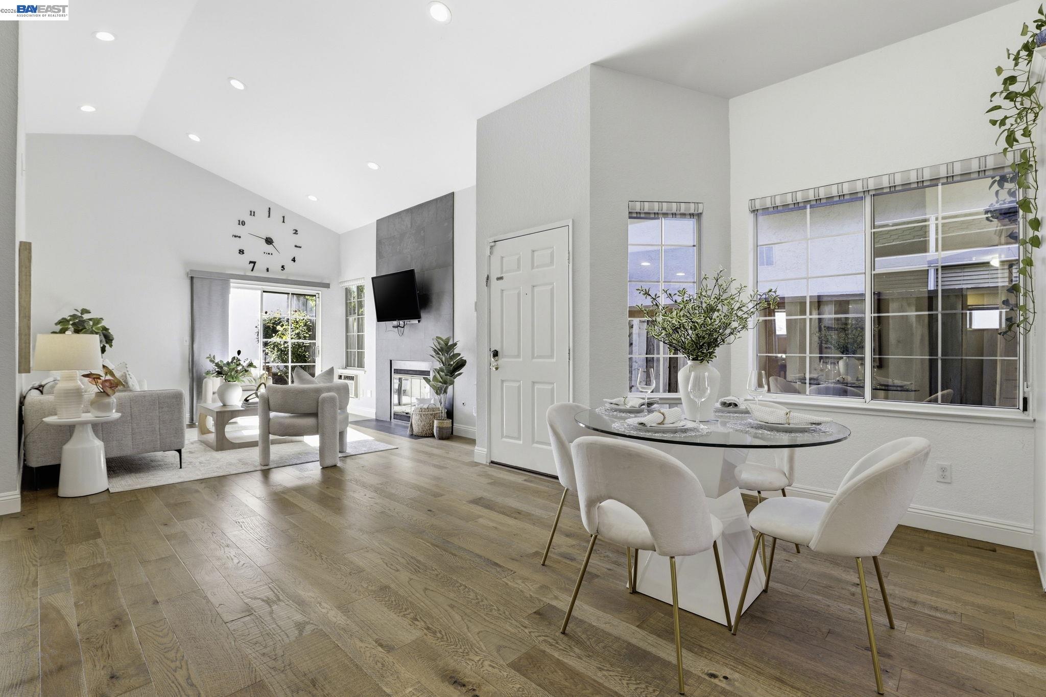 Detail Gallery Image 12 of 41 For 42525 Fern Cir, Fremont,  CA 94538 - 3 Beds | 2 Baths