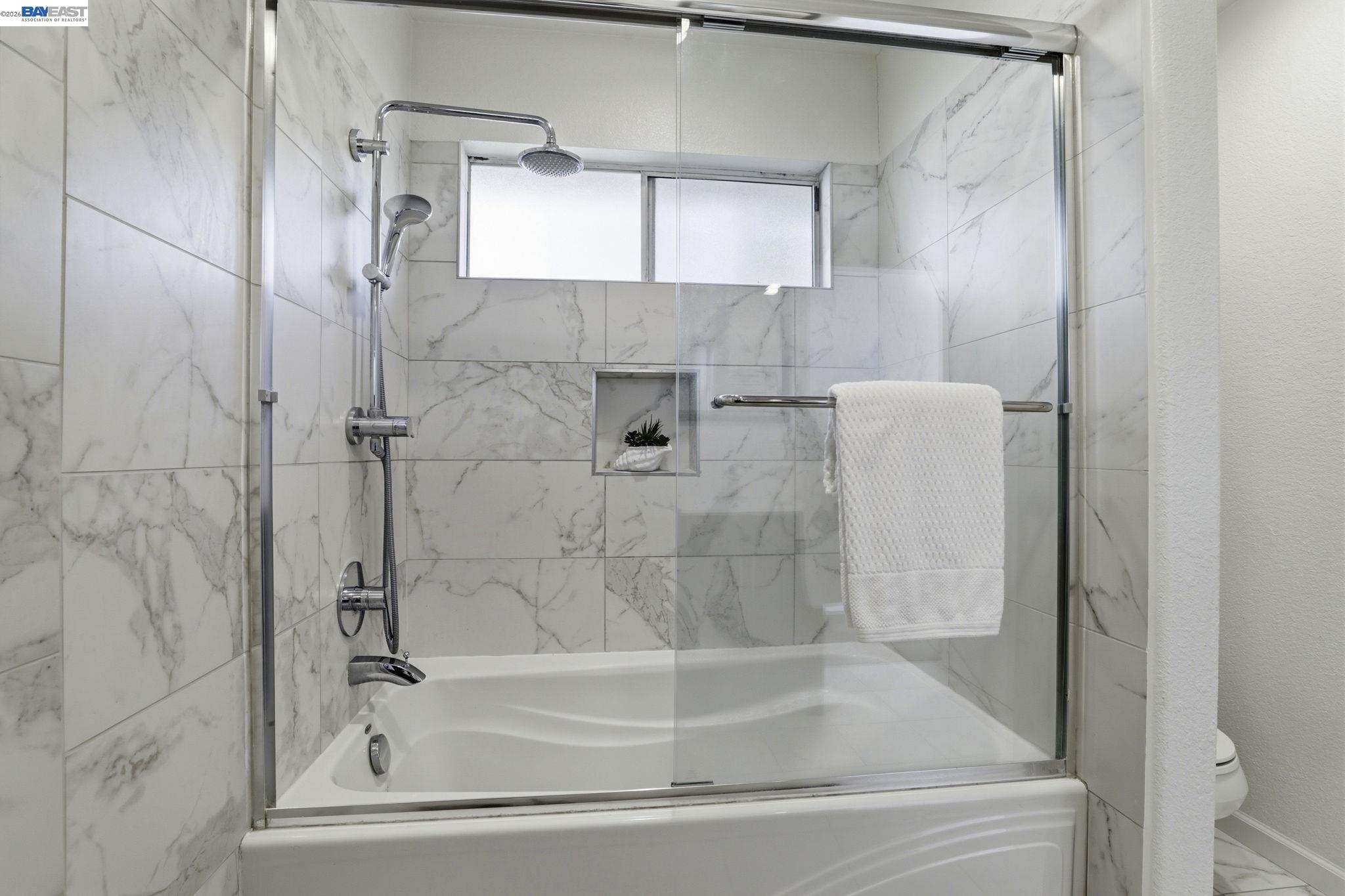 Detail Gallery Image 21 of 41 For 42525 Fern Cir, Fremont,  CA 94538 - 3 Beds | 2 Baths