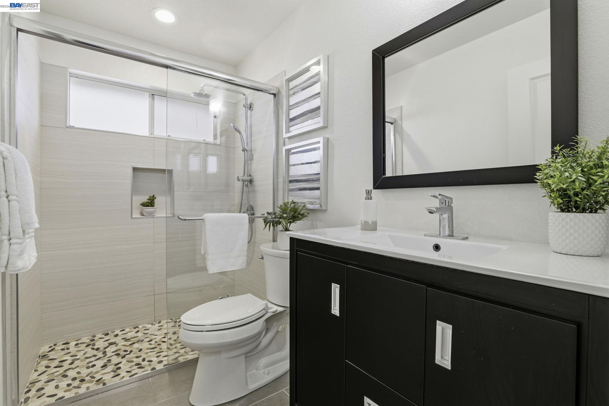 Detail Gallery Image 23 of 41 For 42525 Fern Cir, Fremont,  CA 94538 - 3 Beds | 2 Baths