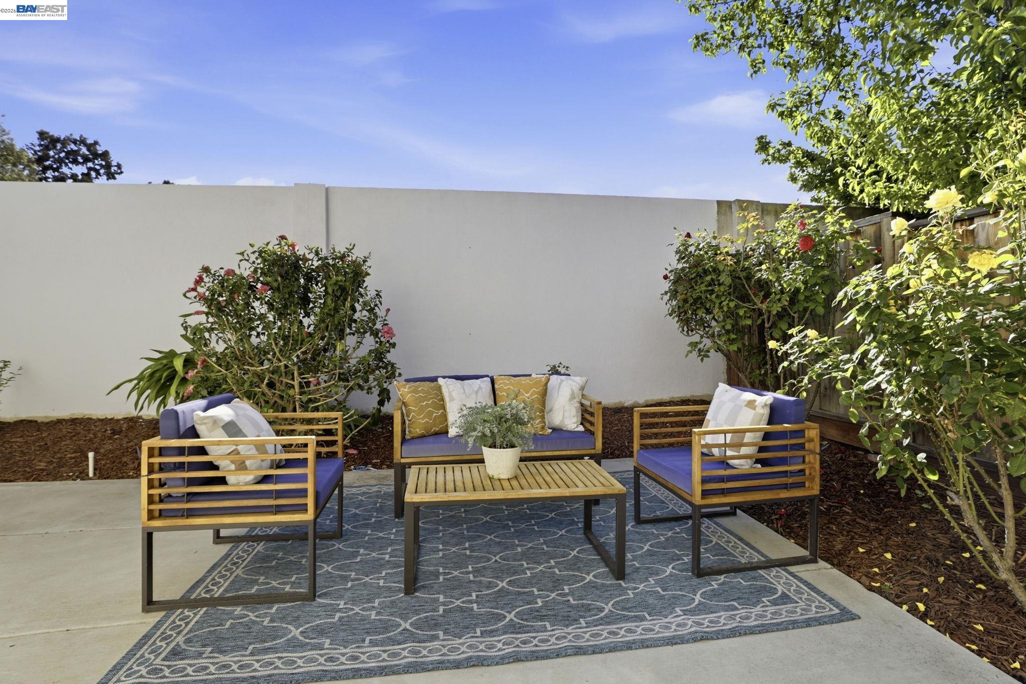 Detail Gallery Image 26 of 41 For 42525 Fern Cir, Fremont,  CA 94538 - 3 Beds | 2 Baths