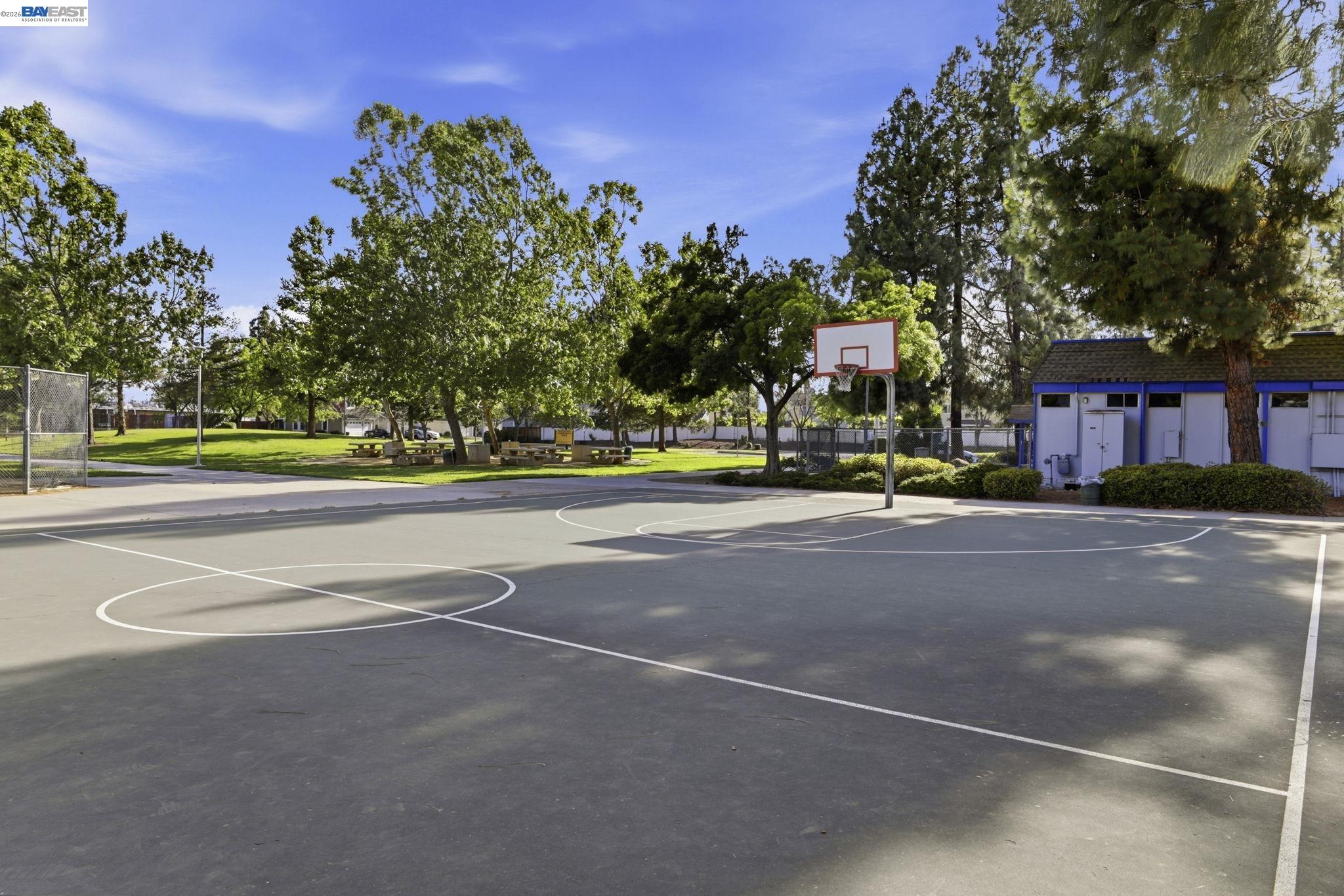 Detail Gallery Image 40 of 41 For 42525 Fern Cir, Fremont,  CA 94538 - 3 Beds | 2 Baths