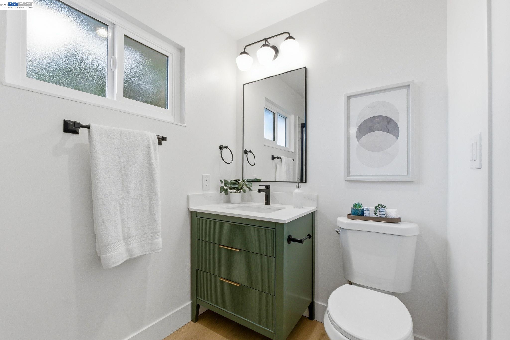 Detail Gallery Image 14 of 46 For 5584 Tilden Pl, Fremont,  CA 94538 - 3 Beds | 2 Baths