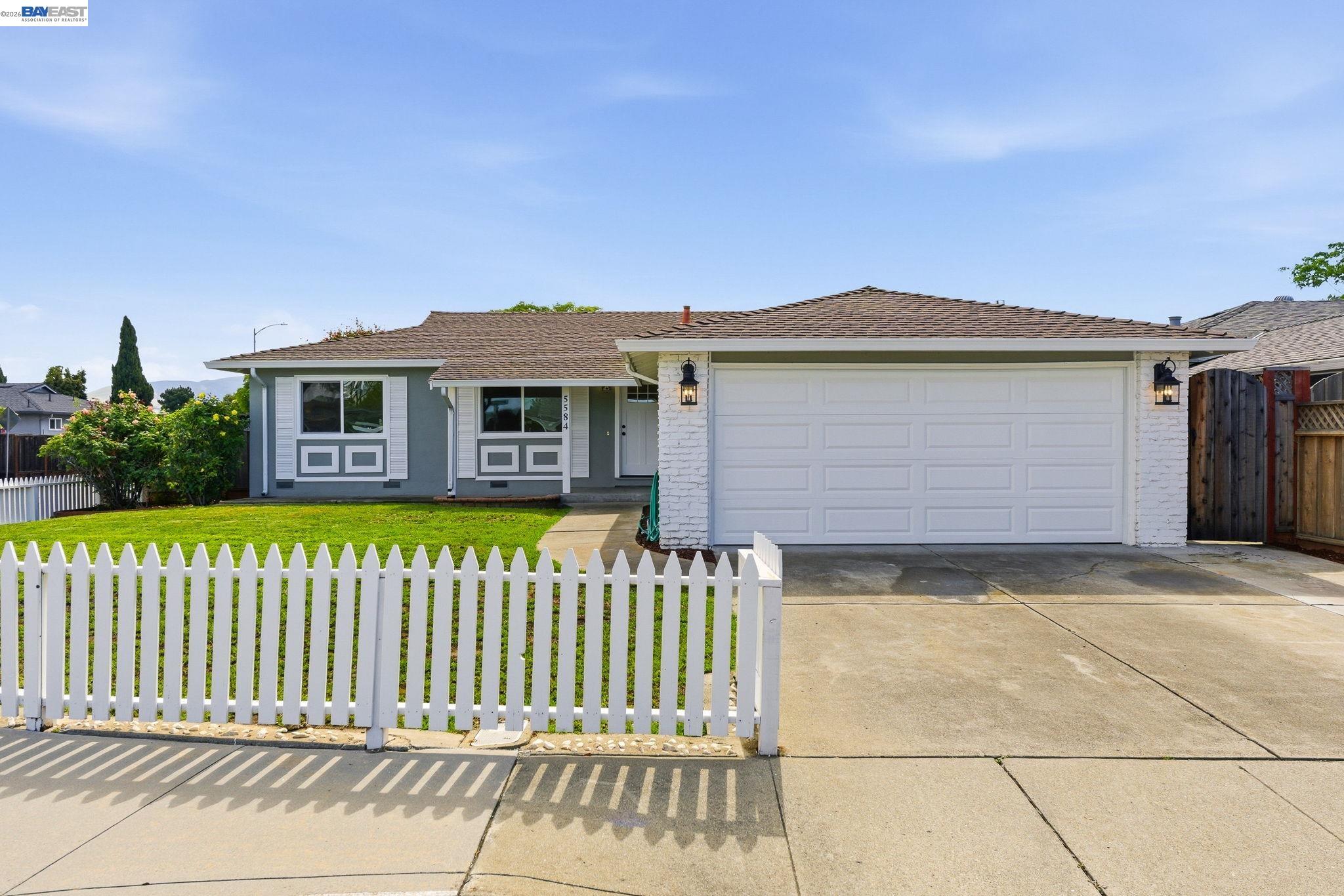 Detail Gallery Image 19 of 46 For 5584 Tilden Pl, Fremont,  CA 94538 - 3 Beds | 2 Baths