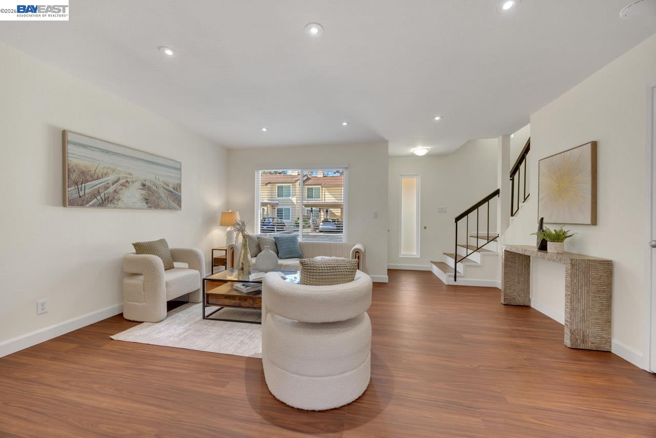 Photo #3: 41131210 Listing: Photo #3