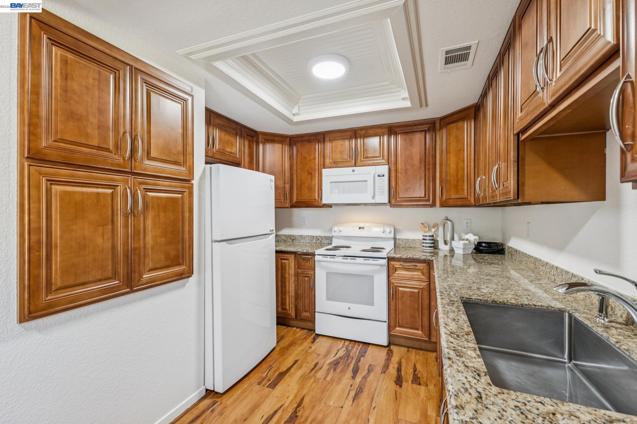 Photo #10: 41131211 Listing: Photo #10