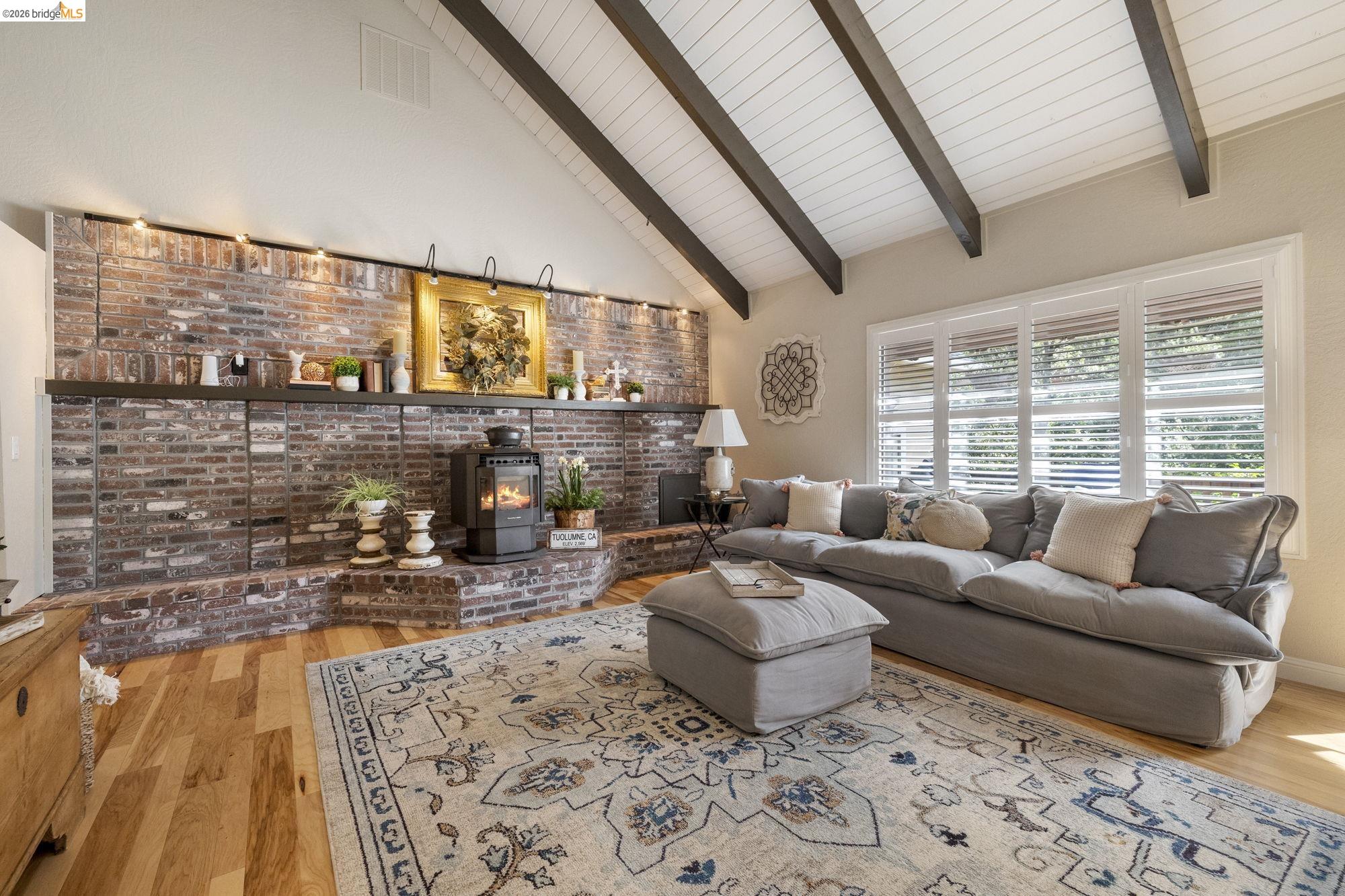 Detail Gallery Image 19 of 60 For 20581 Gerber Rd, Tuolumne,  CA 95379 - 3 Beds | 2 Baths