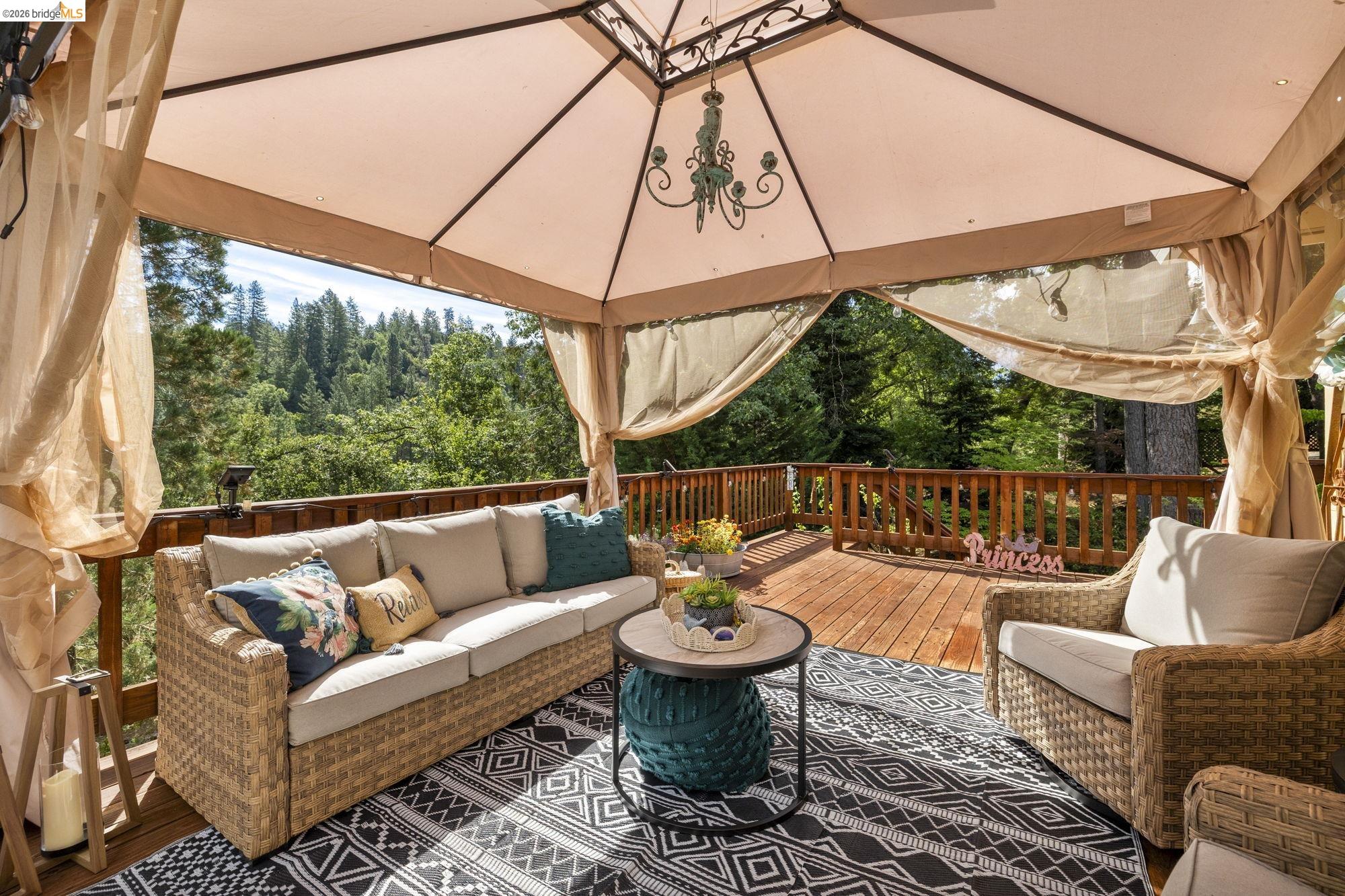 Detail Gallery Image 31 of 60 For 20581 Gerber Rd, Tuolumne,  CA 95379 - 3 Beds | 2 Baths