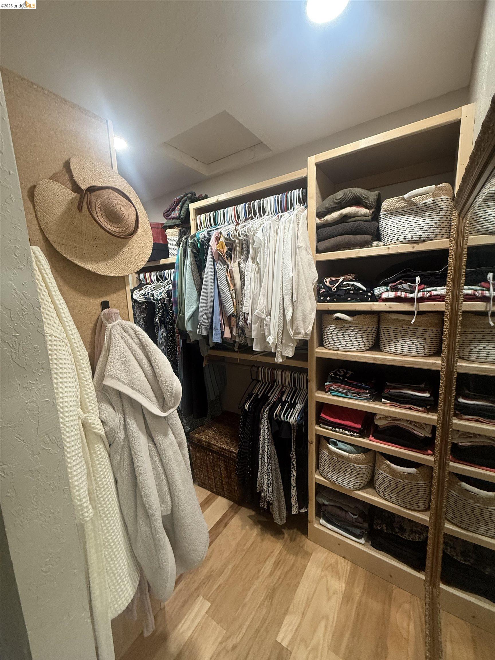 Detail Gallery Image 7 of 60 For 20581 Gerber Rd, Tuolumne,  CA 95379 - 3 Beds | 2 Baths