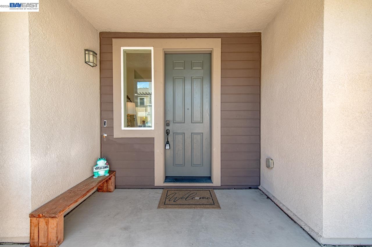 4247 Healdsburg Way, Dublin, CA, 94568