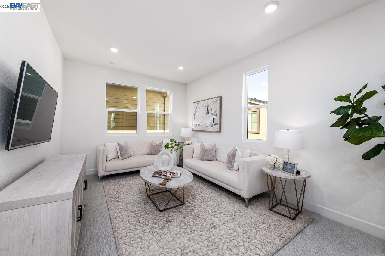 4247 Healdsburg Way, Dublin, CA, 94568