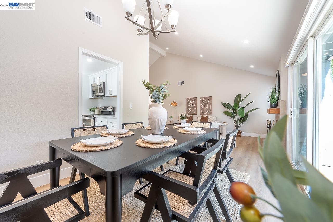 Detail Gallery Image 12 of 55 For 4566 Fellows St, Union City,  CA 94587 - 4 Beds | 2 Baths