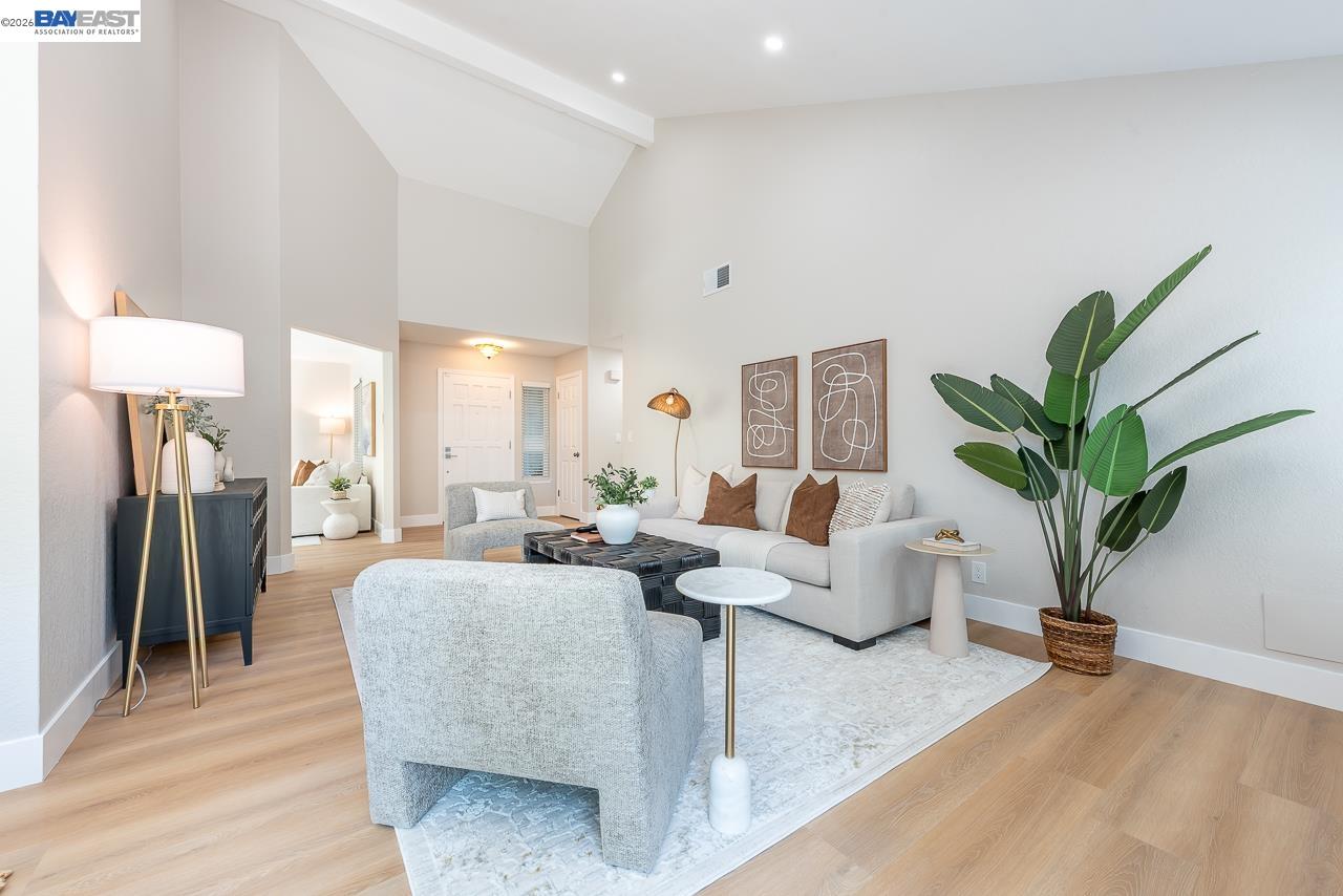 Detail Gallery Image 8 of 55 For 4566 Fellows St, Union City,  CA 94587 - 4 Beds | 2 Baths