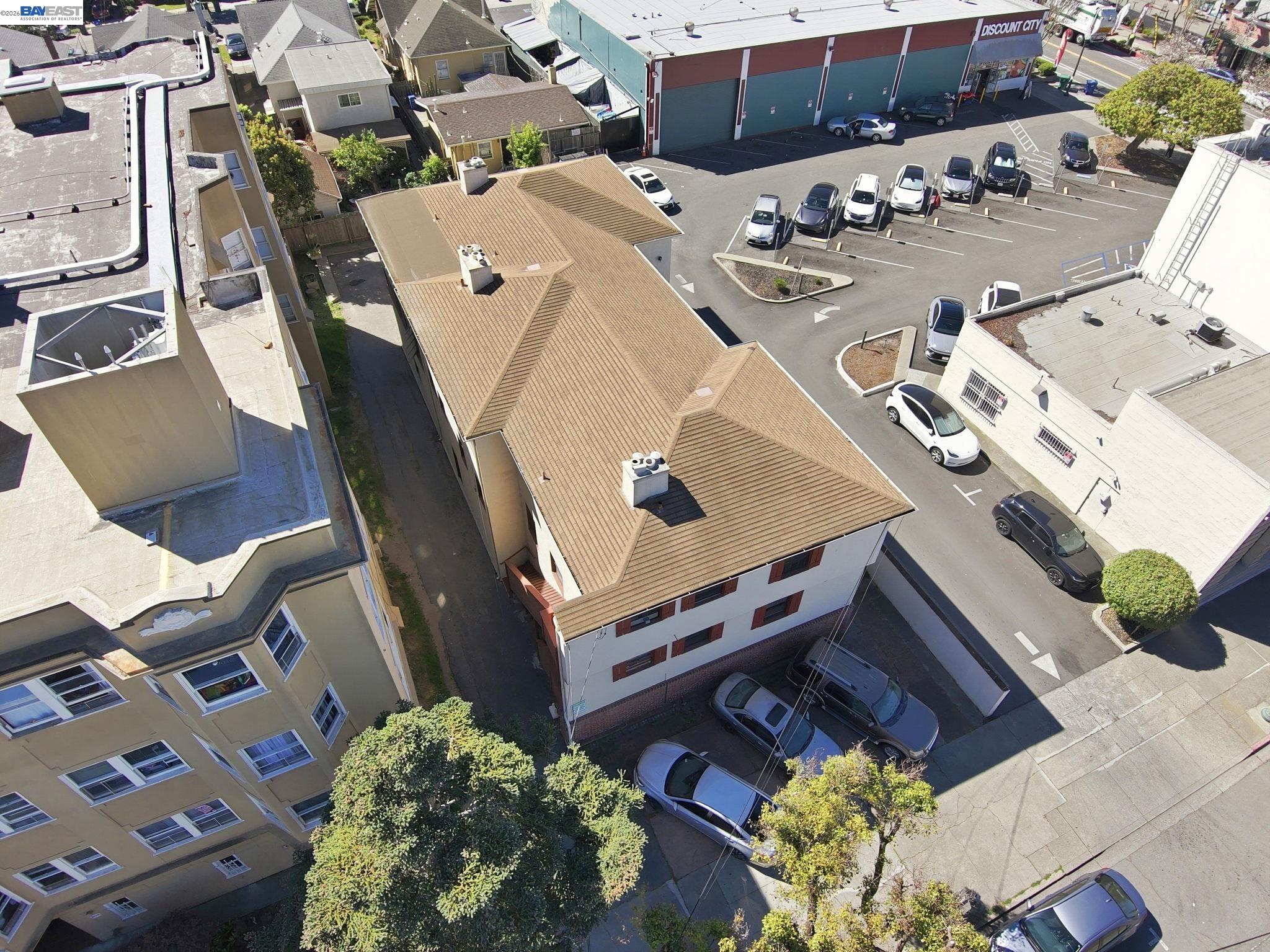 712 Santa Clara Avenue, Alameda CA 94501 — photo 17