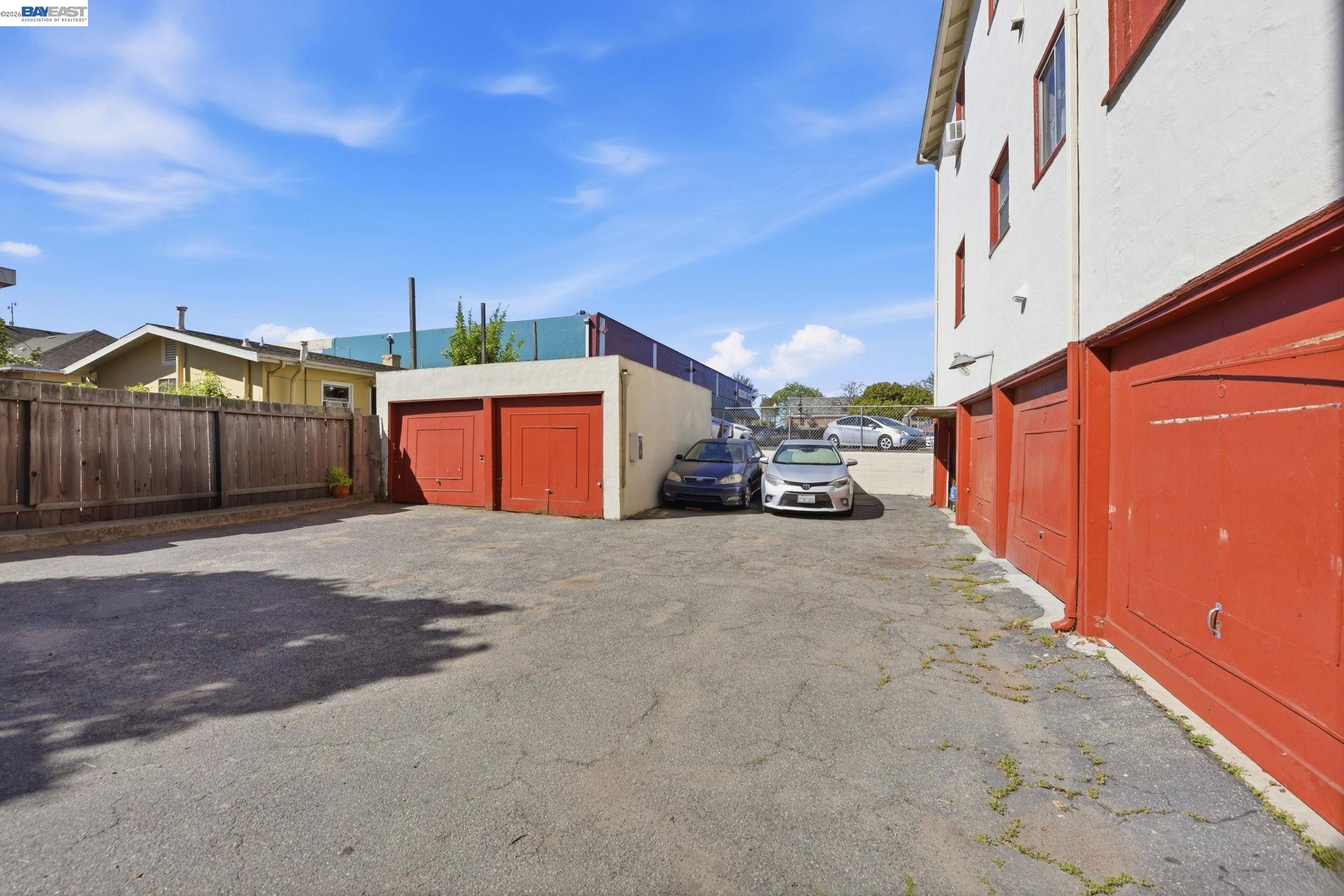 712 Santa Clara Avenue, Alameda CA 94501 — photo 8