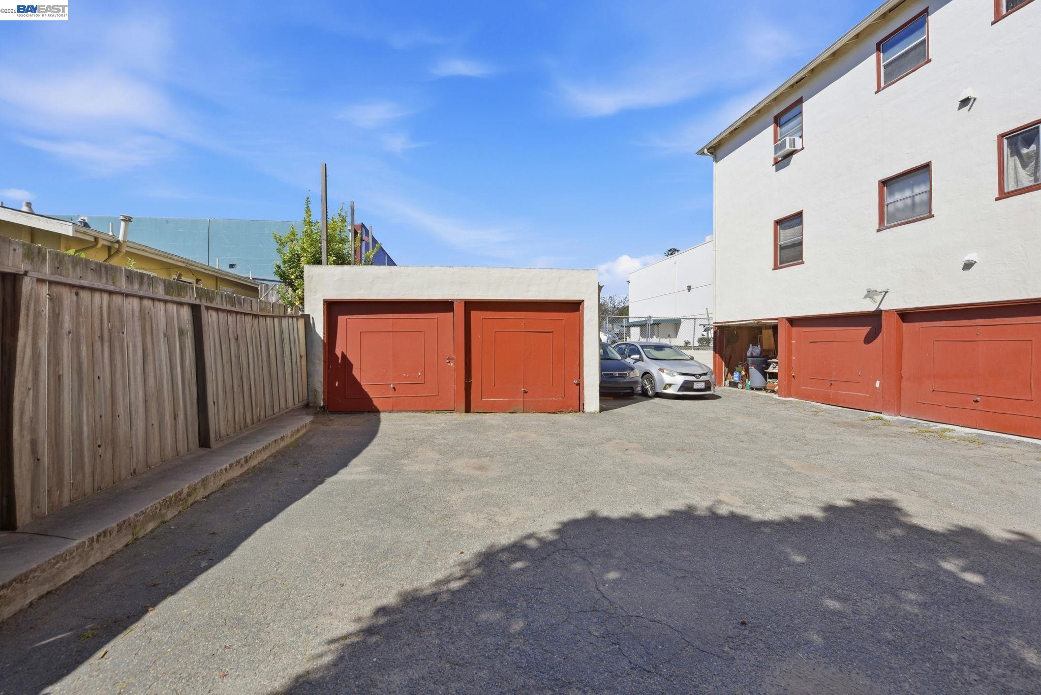 712 Santa Clara Avenue, Alameda CA 94501 — photo 10