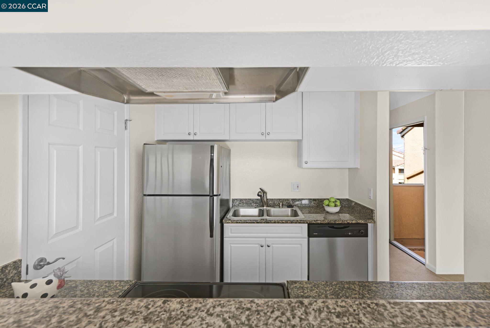 Photo #11: 41131229 Listing: Photo #11
